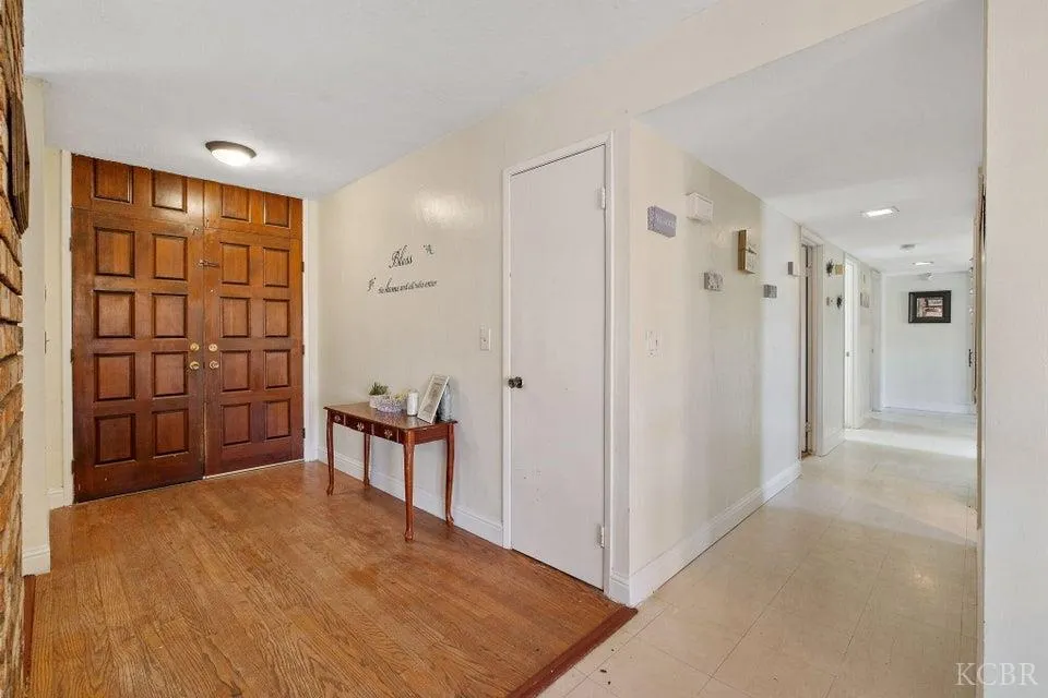 Visalia, California 93277, United States, 3 Bedrooms Bedrooms, ,2 BathroomsBathrooms,Residential,Active,247915