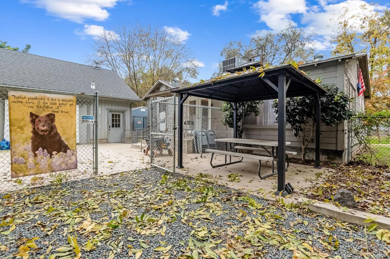 Visalia, California 93292, United States, 2 Bedrooms Bedrooms, ,1 BathroomBathrooms,Residential,Active,255555