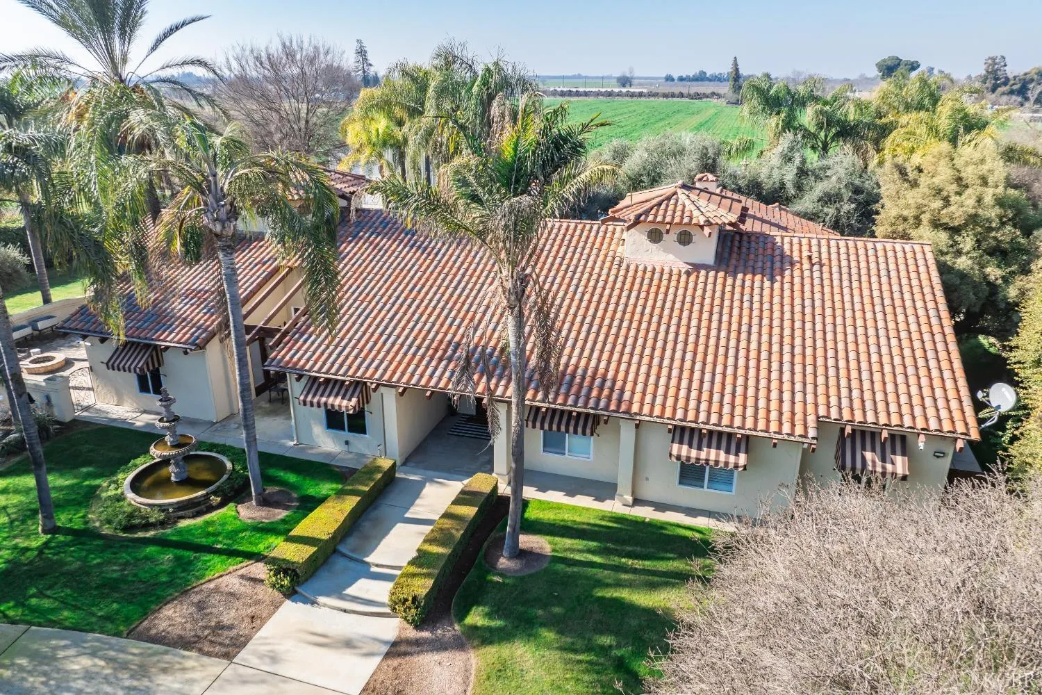 Hanford, California 93230, United States, 5 Bedrooms Bedrooms, ,5 BathroomsBathrooms,Residential,Active,144191