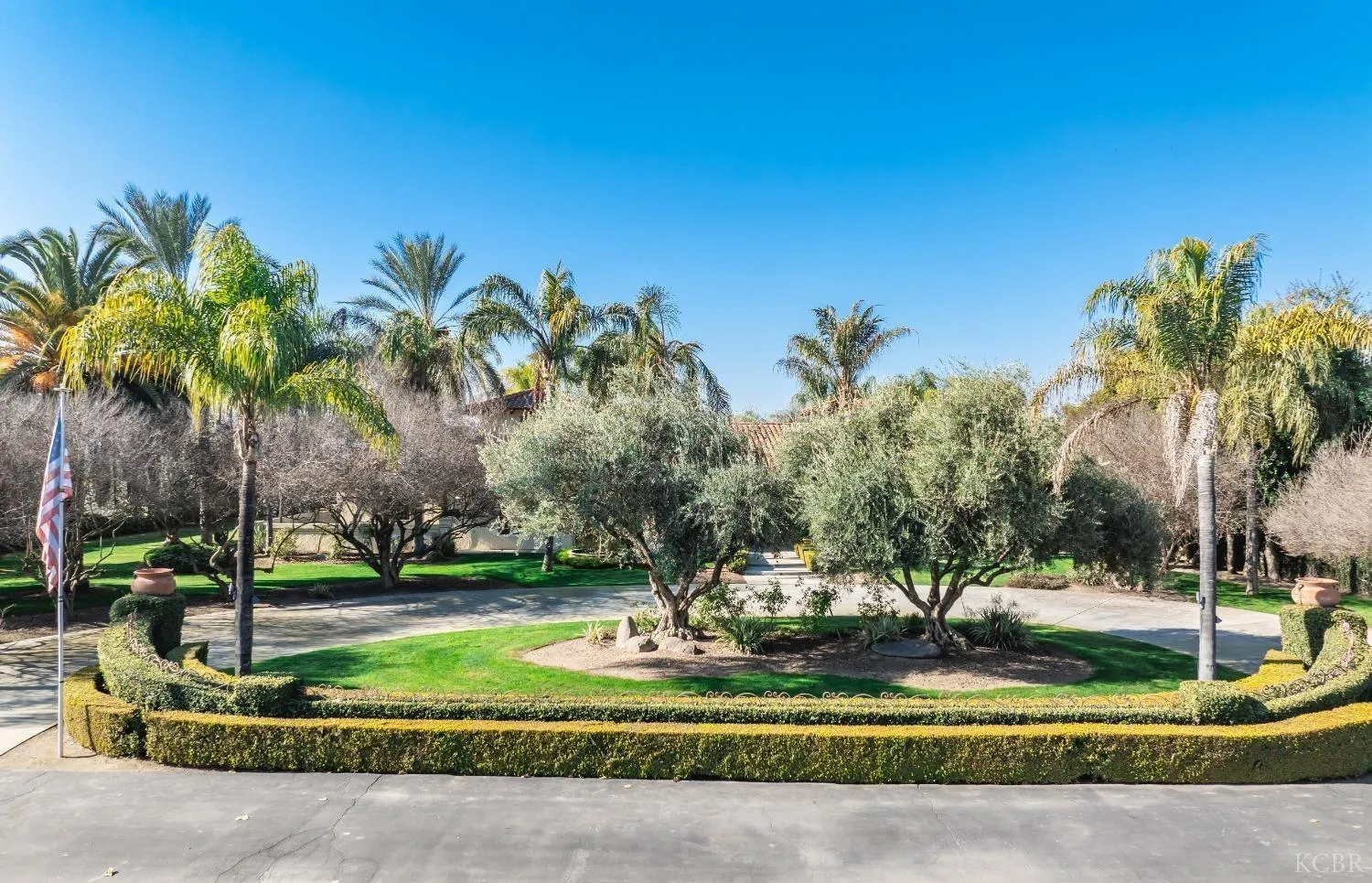 Hanford, California 93230, United States, 5 Bedrooms Bedrooms, ,5 BathroomsBathrooms,Residential,Active,144191