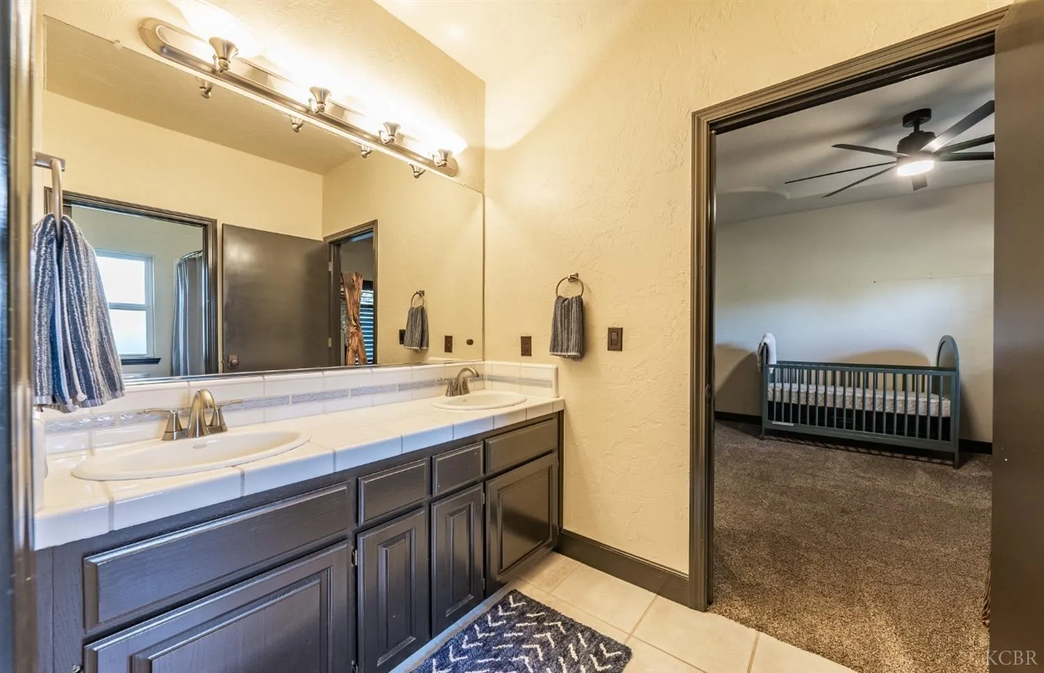 Hanford, California 93230, United States, 5 Bedrooms Bedrooms, ,5 BathroomsBathrooms,Residential,Active,144191