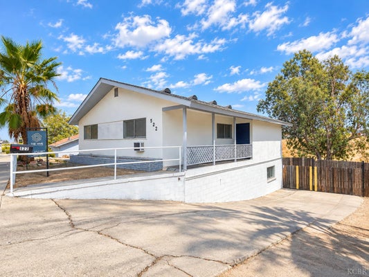 522 GARFIELD AVE, TAFT, CA 93268 - Image b6ffe50cd7b53d152d4622d48dcfc09b/1983250142
