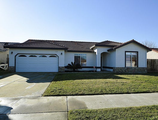 1133 COUSINS CT, LEMOORE, CA 93245 - Image c2f18fdd8cf7e141dcb1cac4e7a3d908/2862967237
