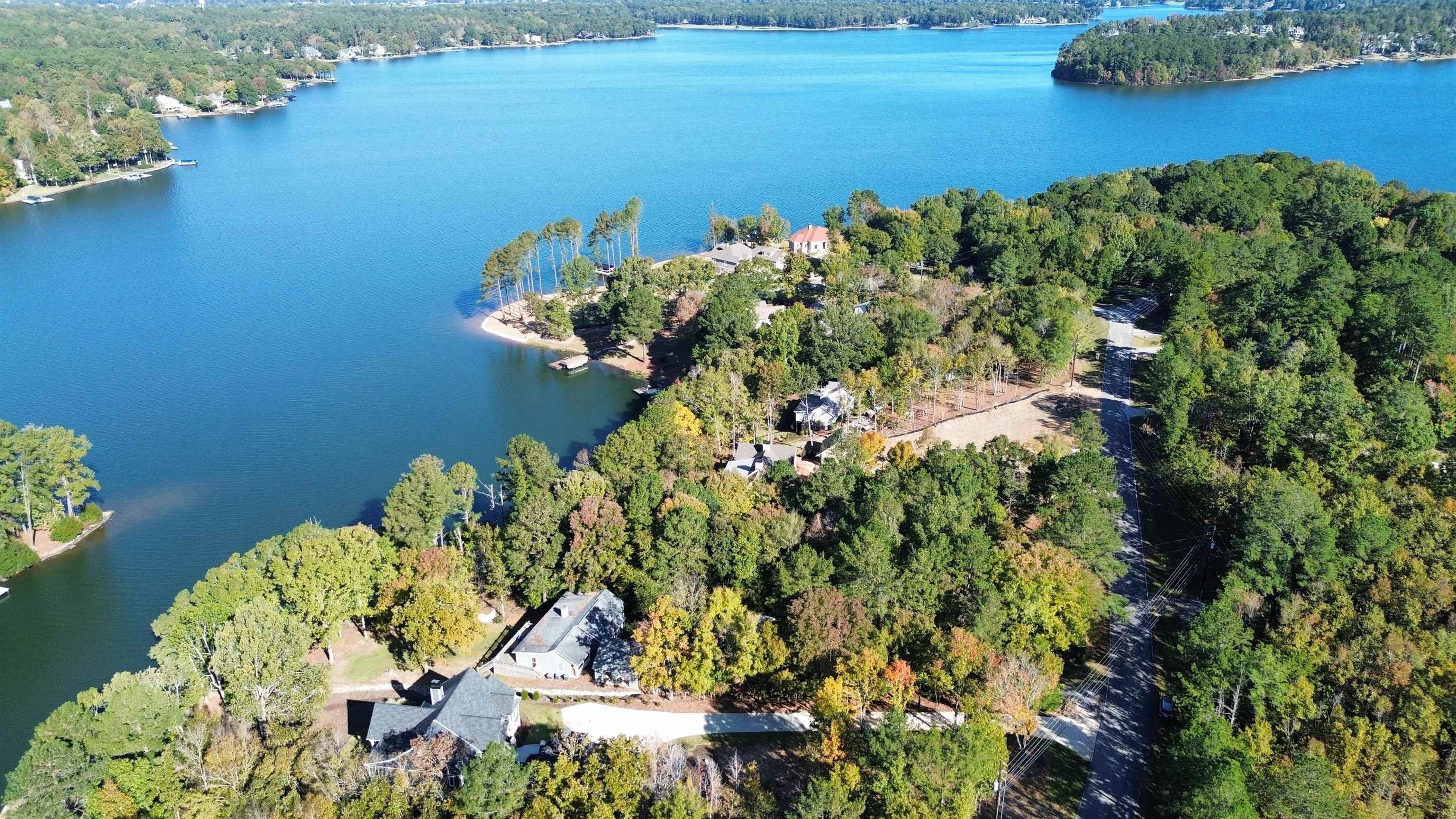 255 EAST RIVERBEND DRIVE