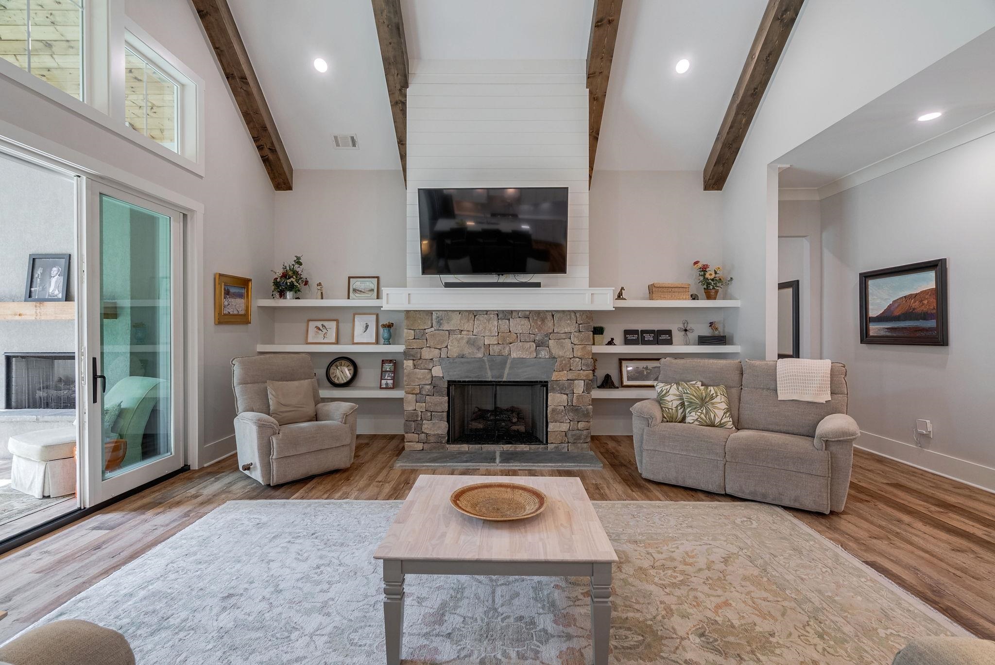 Greensboro, Georgia 30642, United States, 4 Bedrooms Bedrooms, ,4 BathroomsBathrooms,Residential,Active,195056