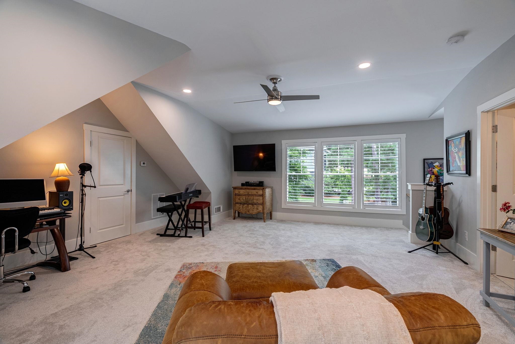 Greensboro, Georgia 30642, United States, 4 Bedrooms Bedrooms, ,4 BathroomsBathrooms,Residential,Active,195056