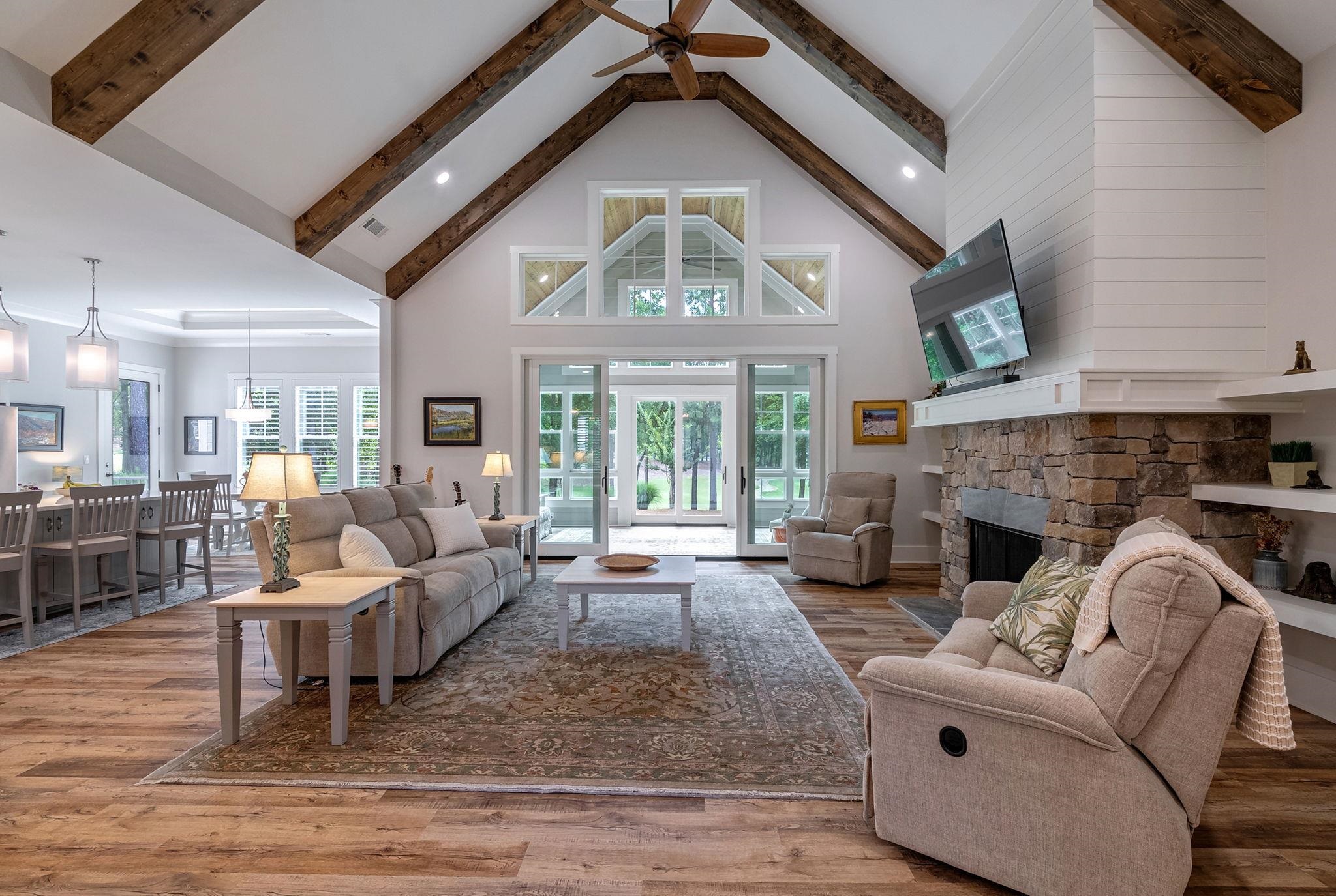 Greensboro, Georgia 30642, United States, 4 Bedrooms Bedrooms, ,4 BathroomsBathrooms,Residential,Active,195056