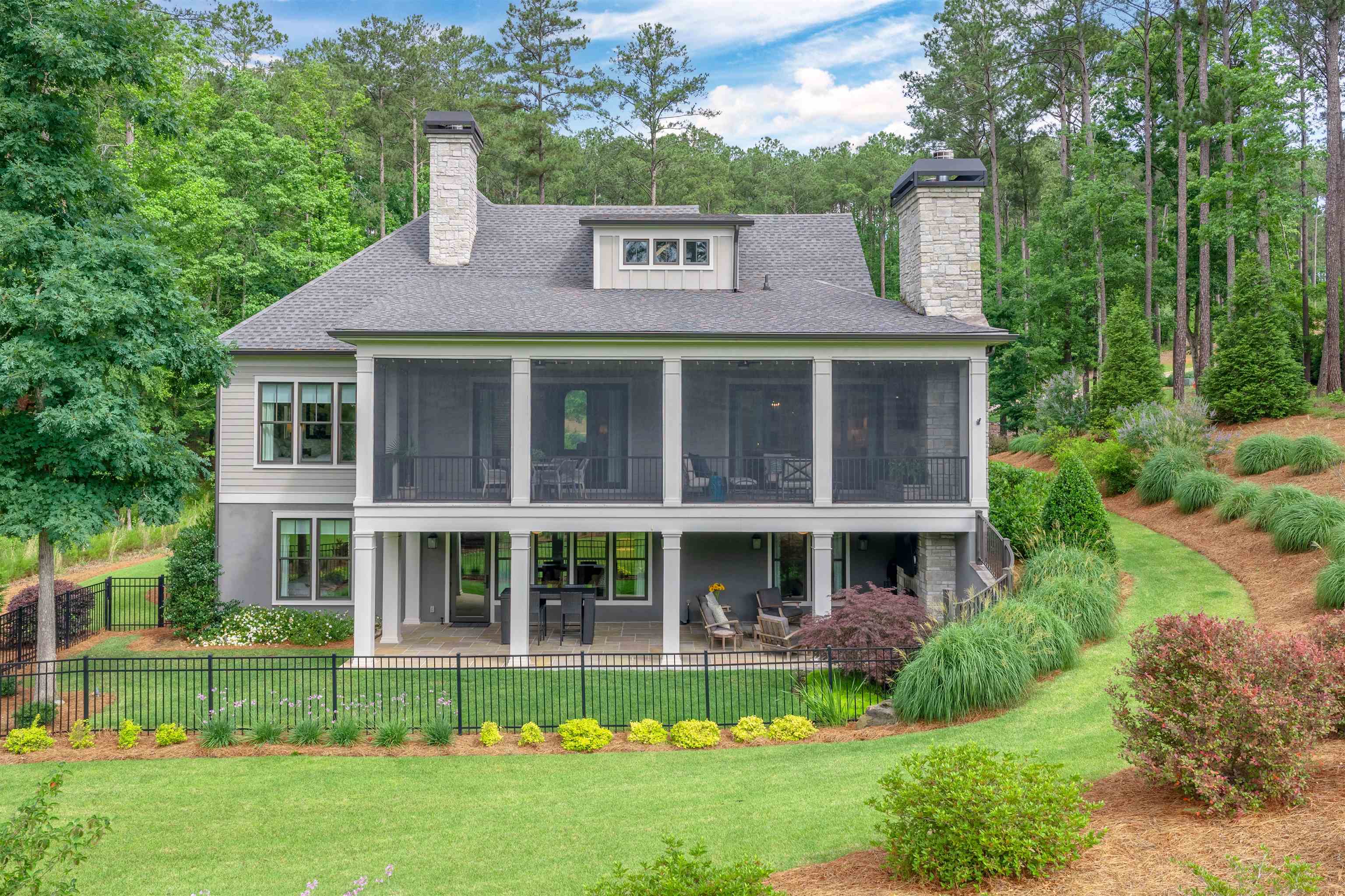 1050 WOODHAM CREEK