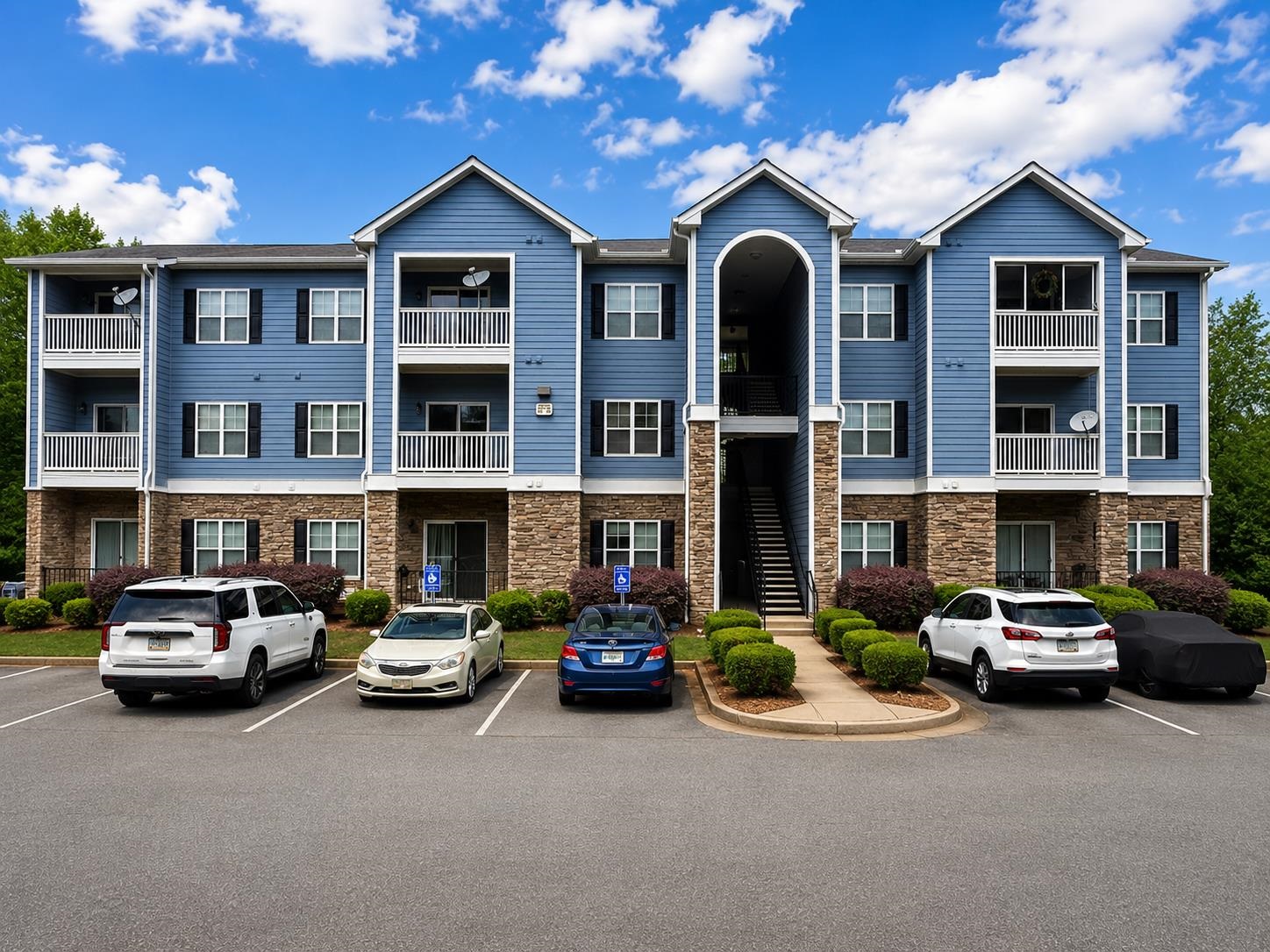 1412 TOWN CREEK CIRCLE