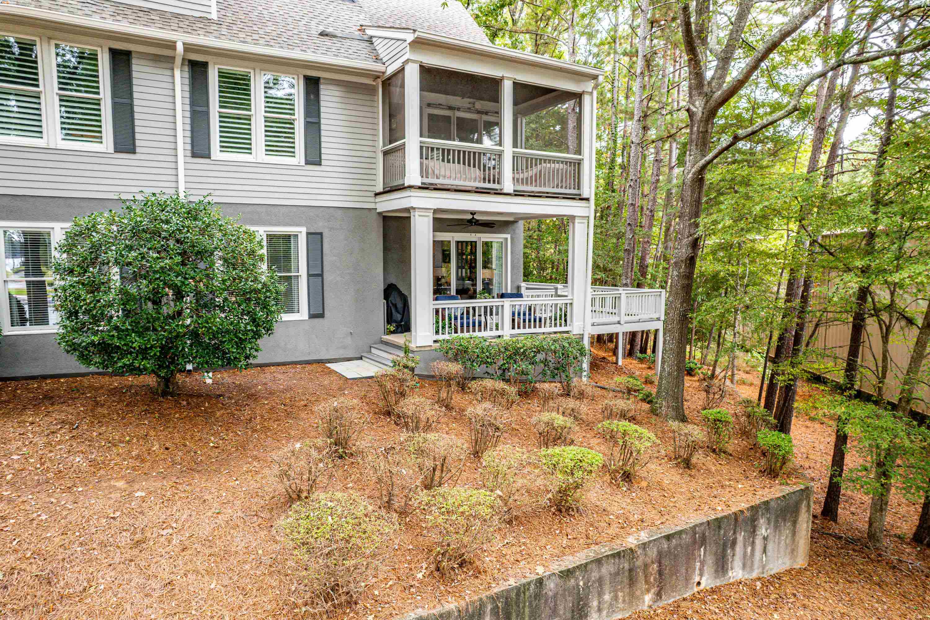 1001 B MARINA COVE LANE