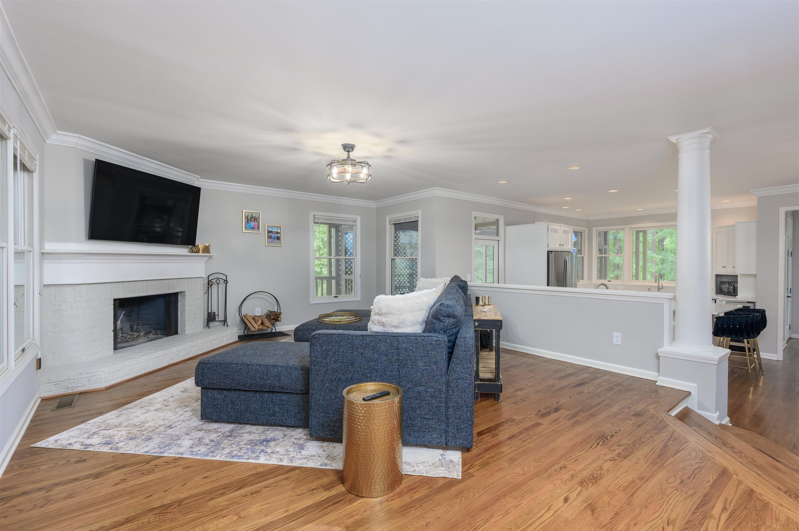 1025 PLANTERS TRAIL