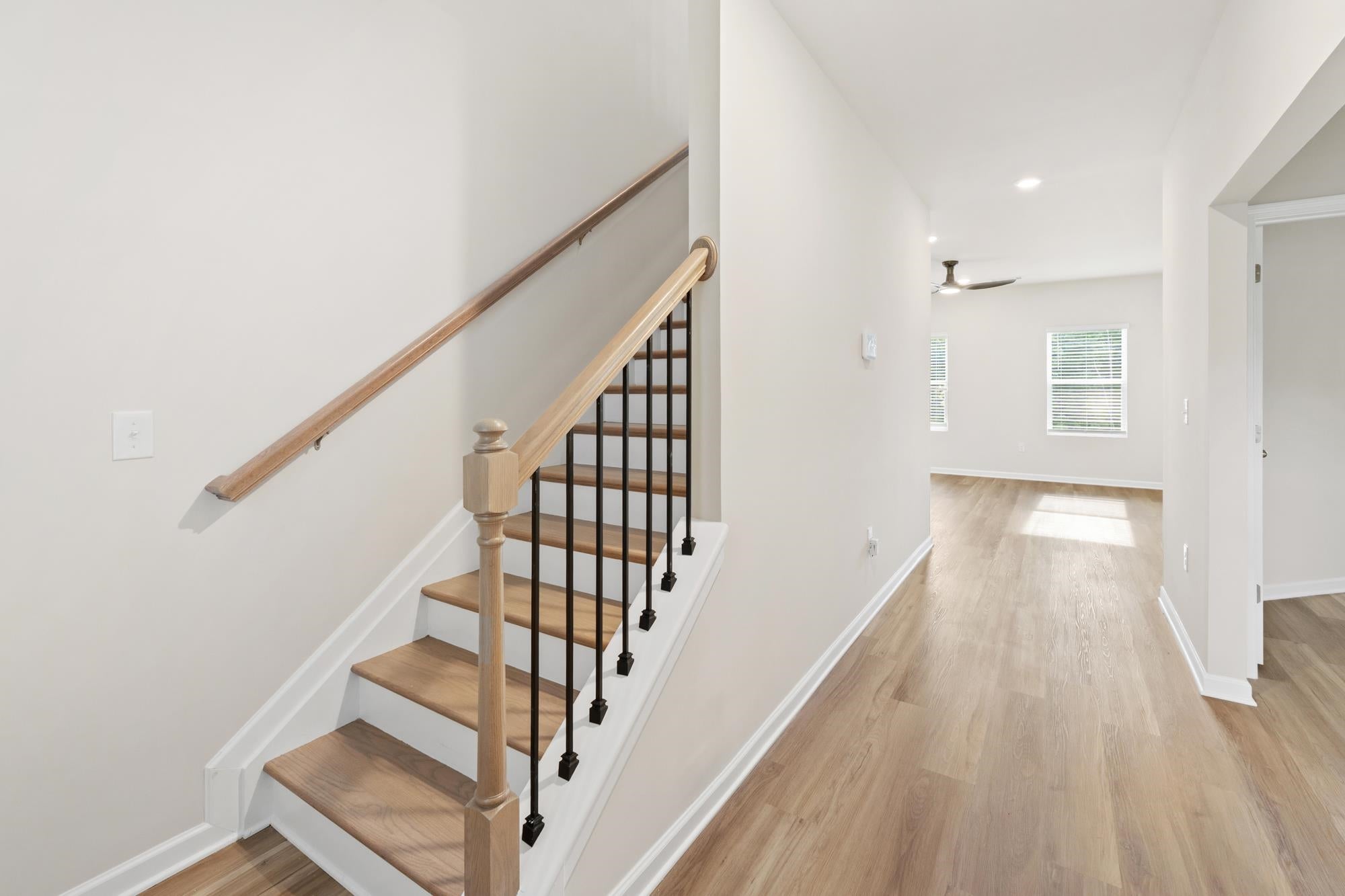 1100 DICKENS ROAD