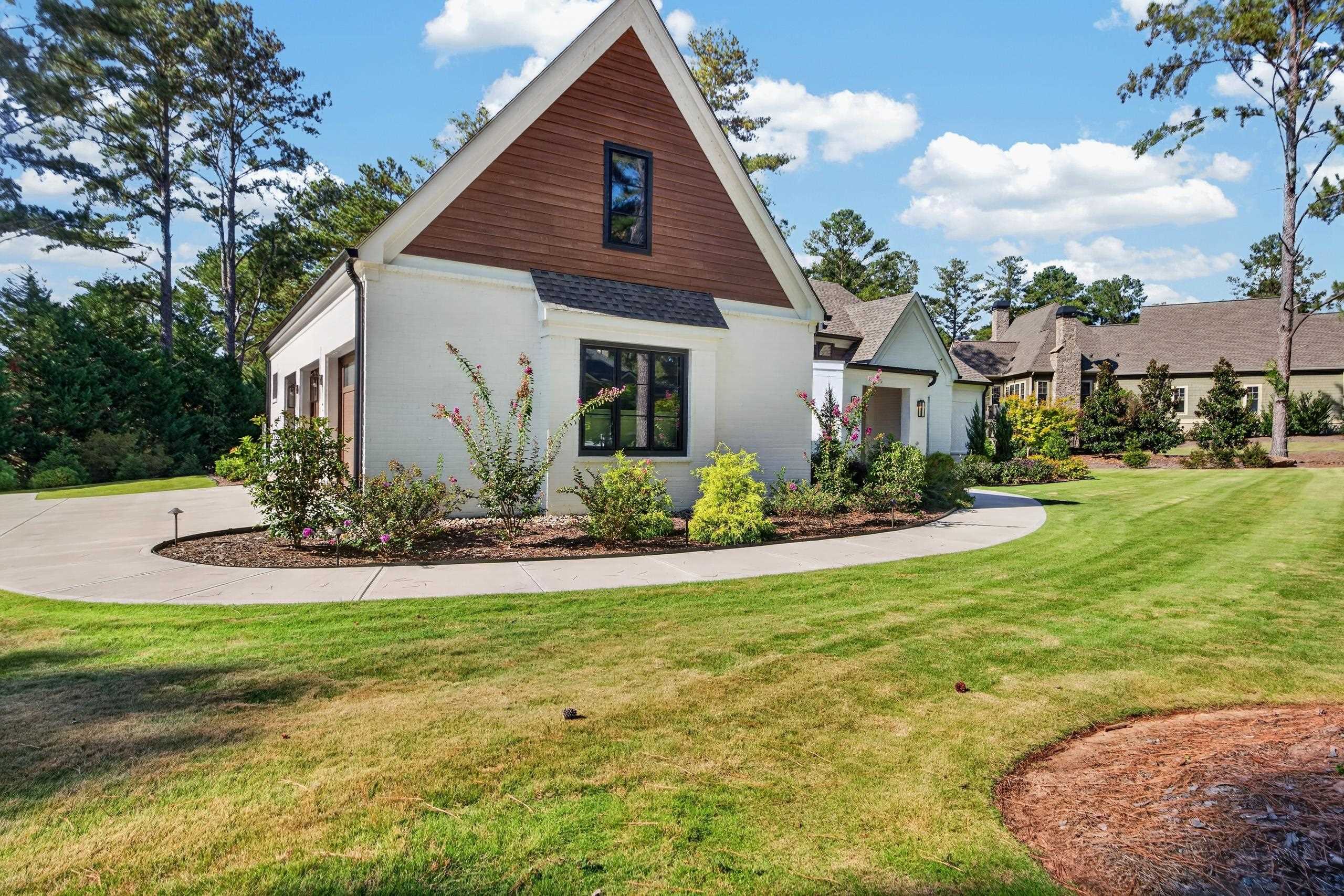 102 BLACK HAWK DRIVE