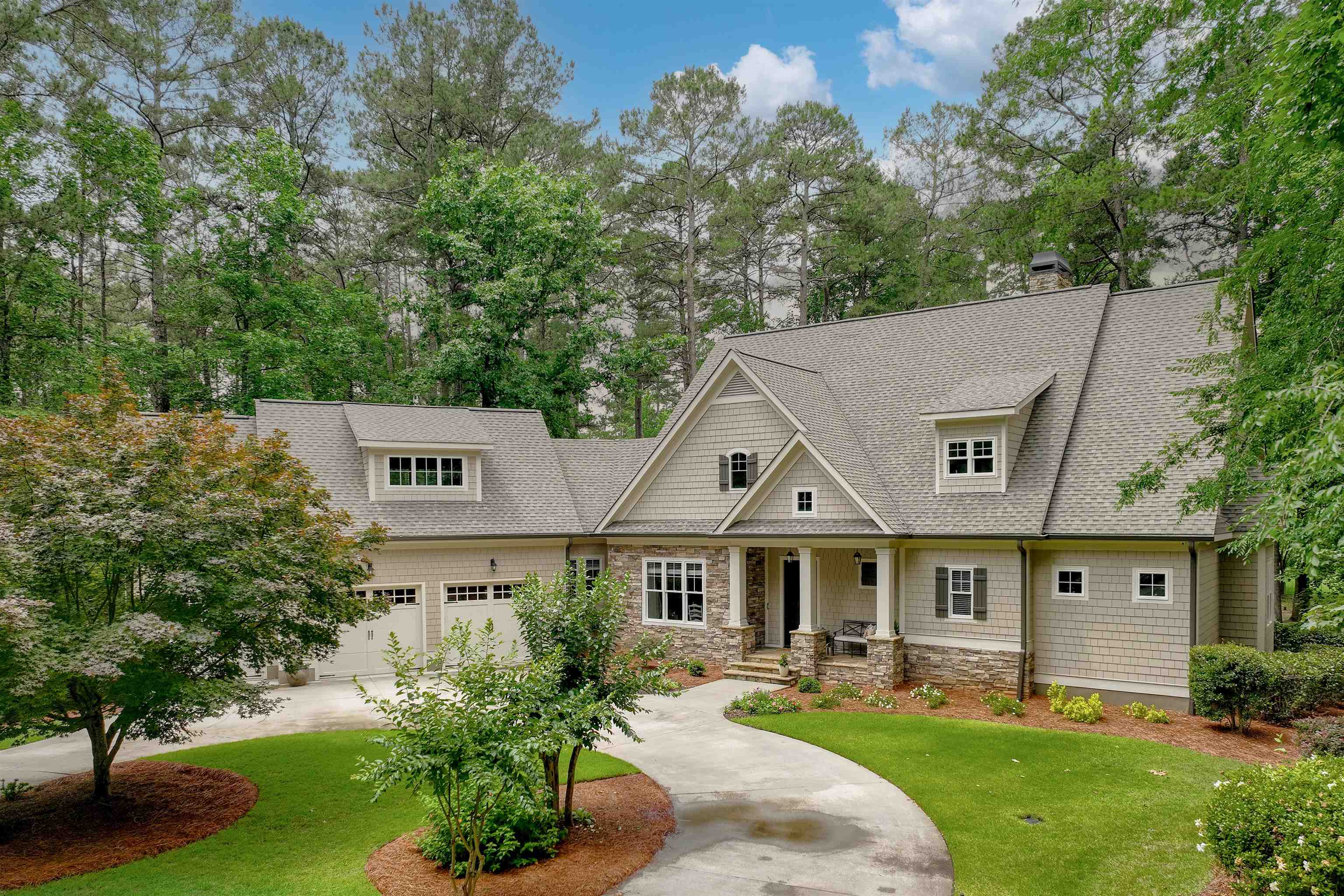 1030 MONFORT COURT