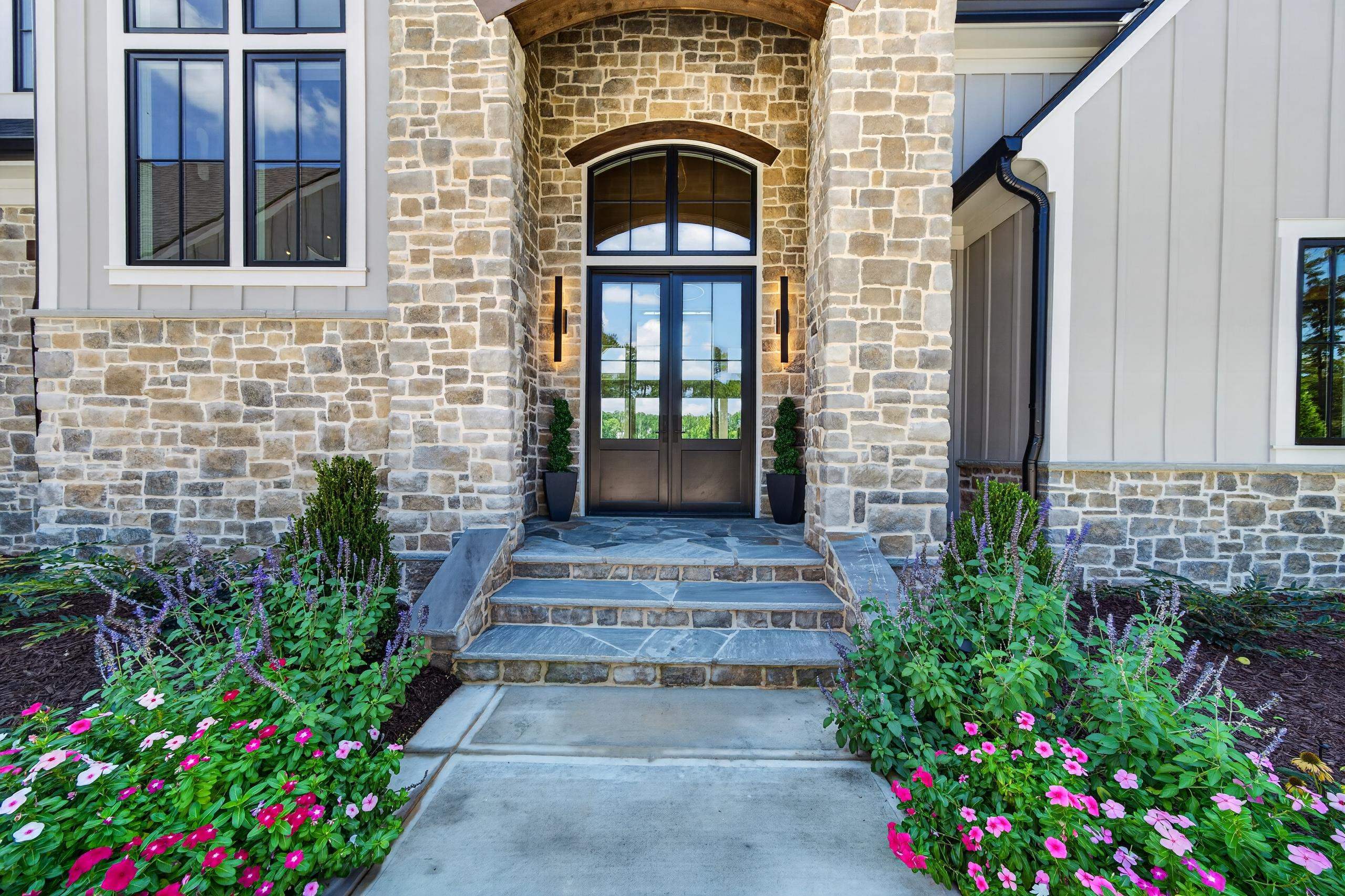 1110 POND CREST LANE