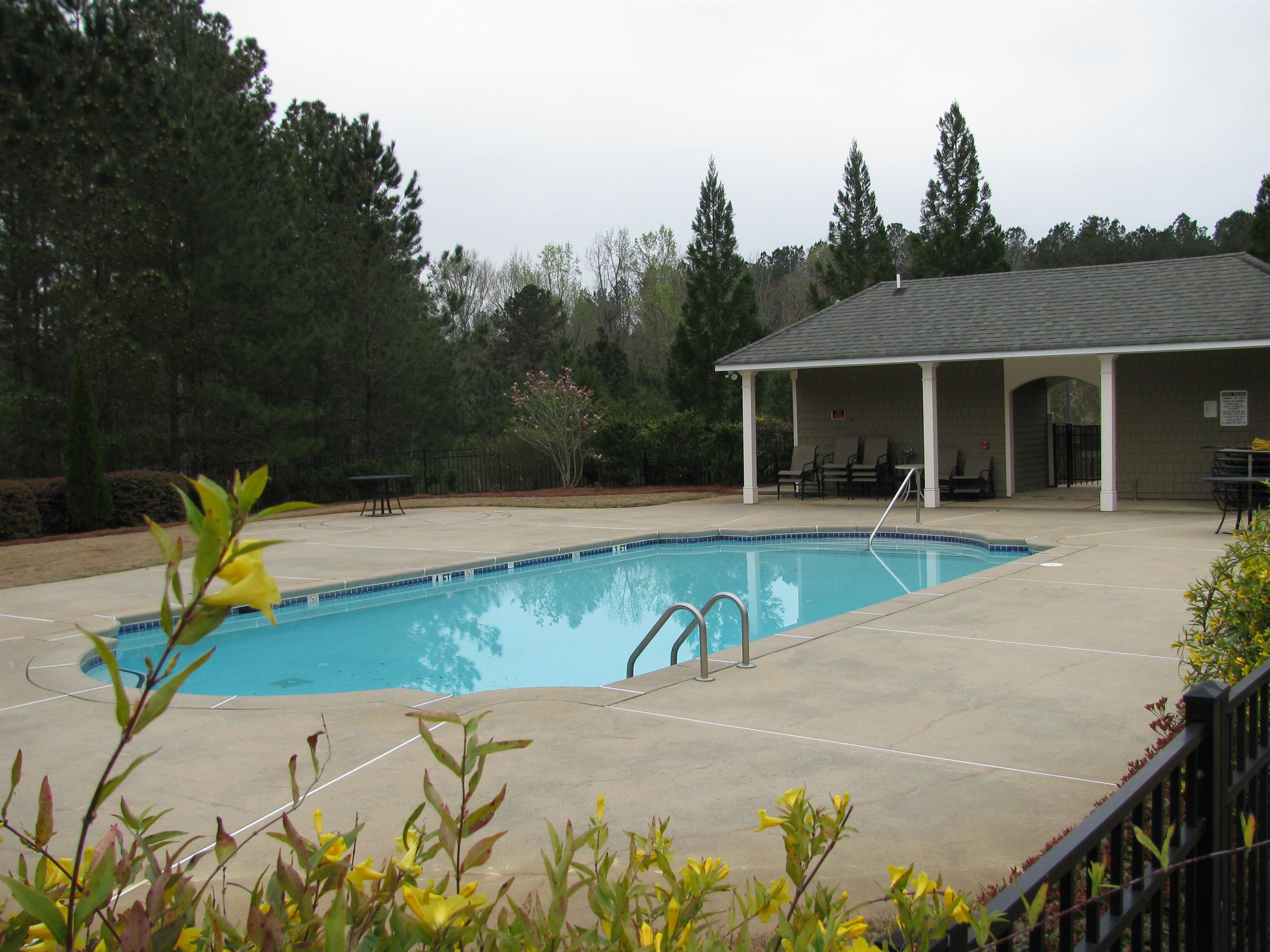 Greensboro, Georgia 30642, United States, 2 Bedrooms Bedrooms, ,3 BathroomsBathrooms,Residential,Pending,113155