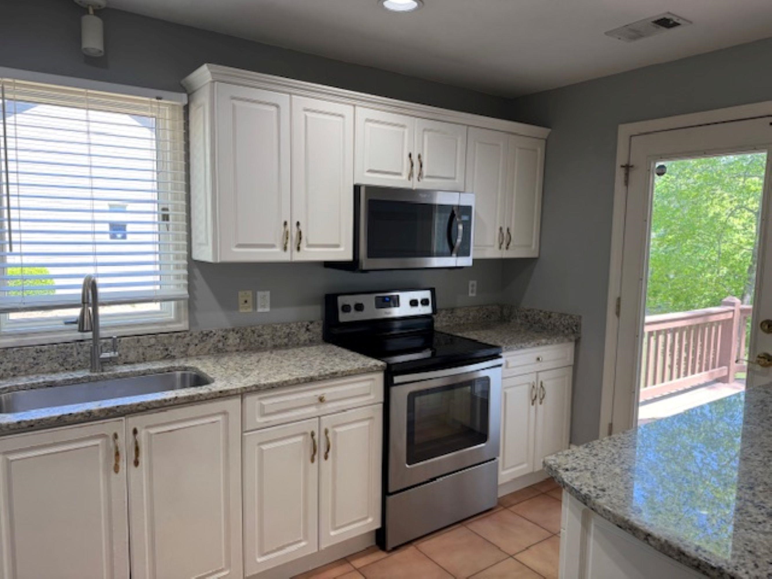 Greensboro, Georgia 30642, United States, 2 Bedrooms Bedrooms, ,3 BathroomsBathrooms,Residential,Pending,113155