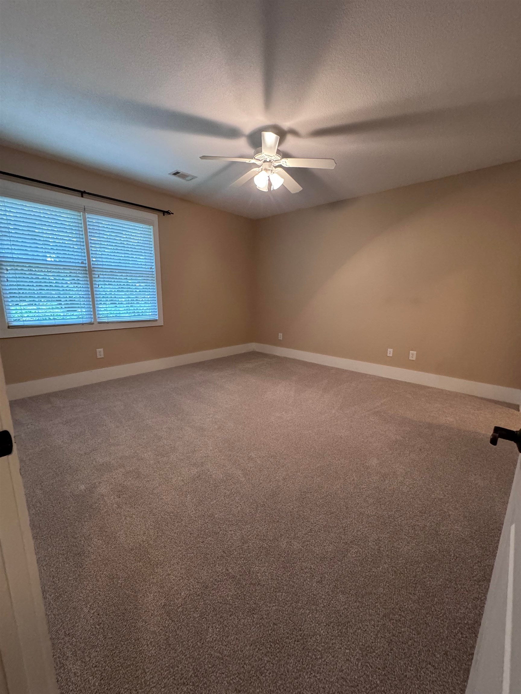 122 EDGEWOOD COURT