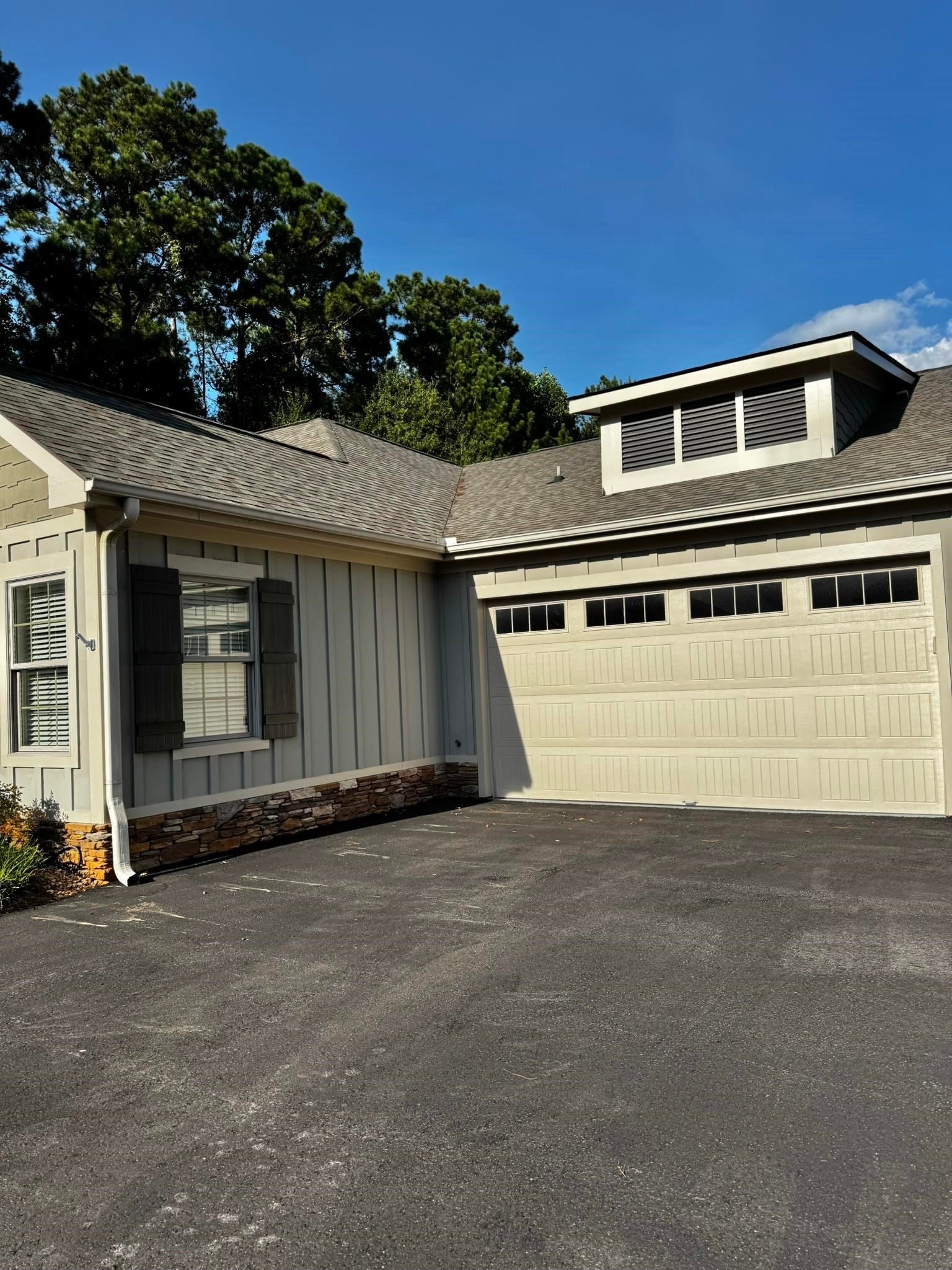 122 EDGEWOOD COURT