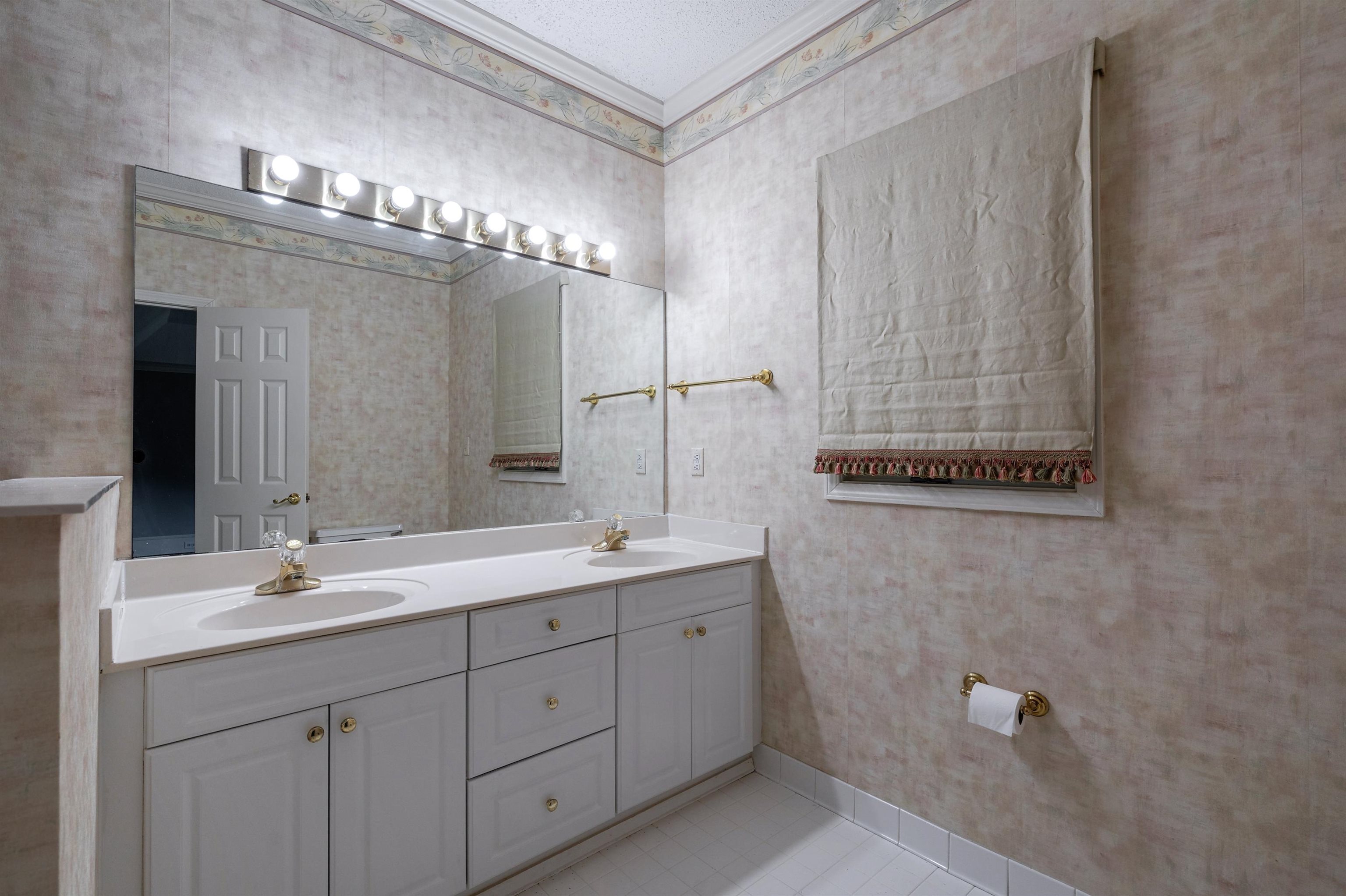 Greensboro, Georgia 30642, United States, 2 Bedrooms Bedrooms, ,3 BathroomsBathrooms,Residential,Active,165286