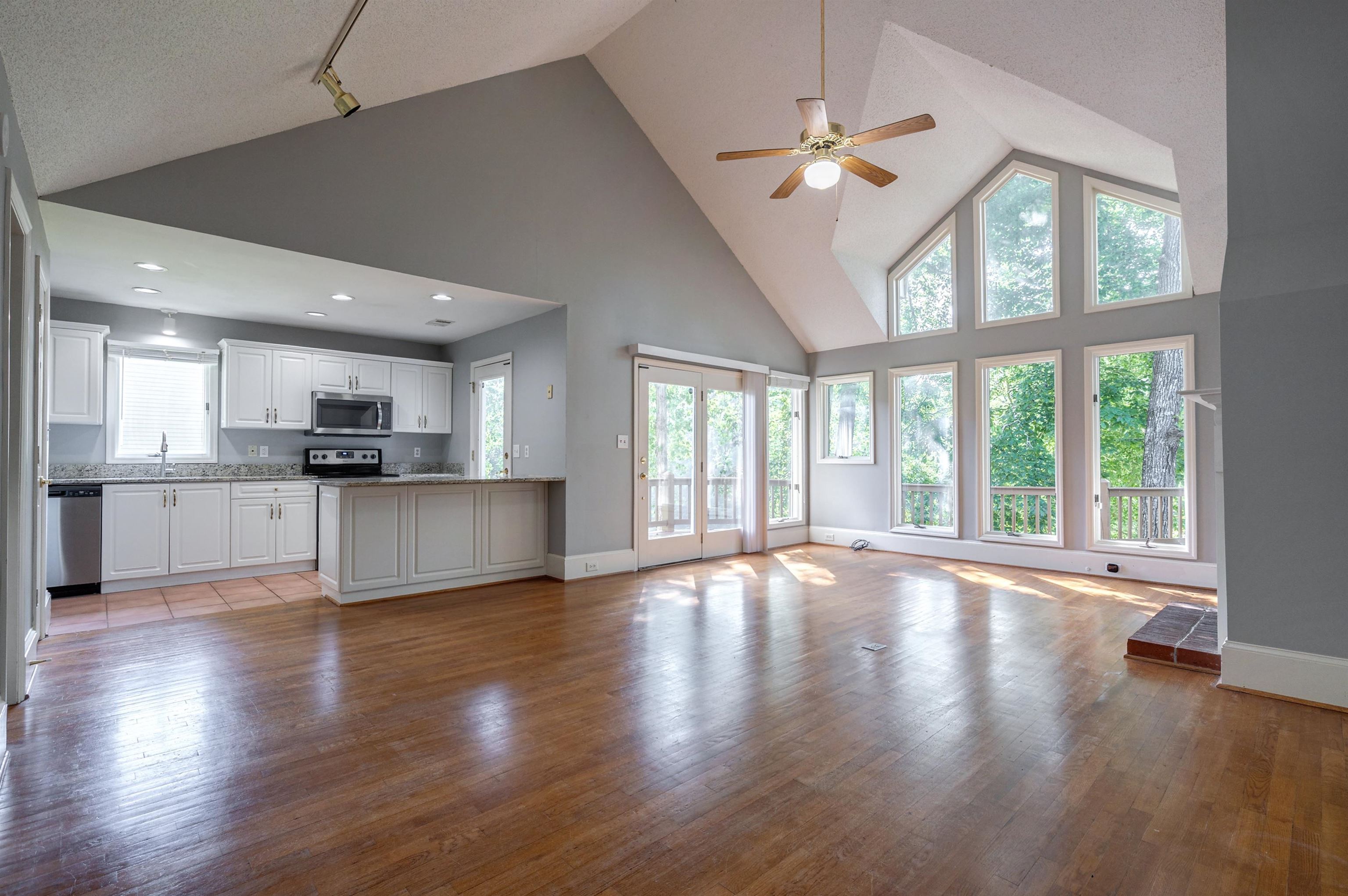 Greensboro, Georgia 30642, United States, 2 Bedrooms Bedrooms, ,3 BathroomsBathrooms,Residential,Active,165286