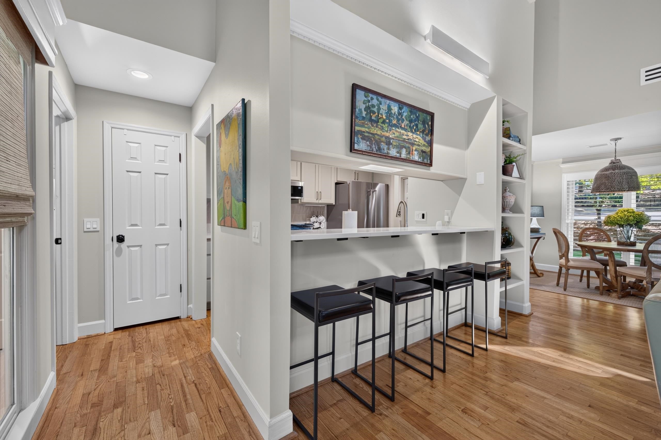 1053 CLUB HOUSE LANE
