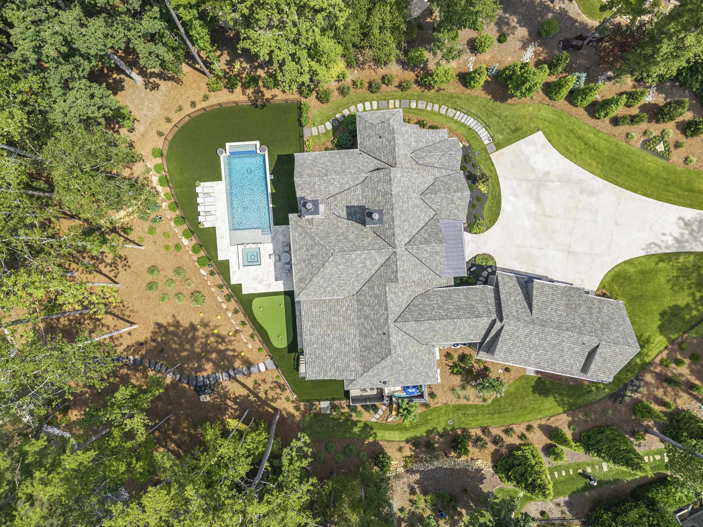 1020 GROVE CT
