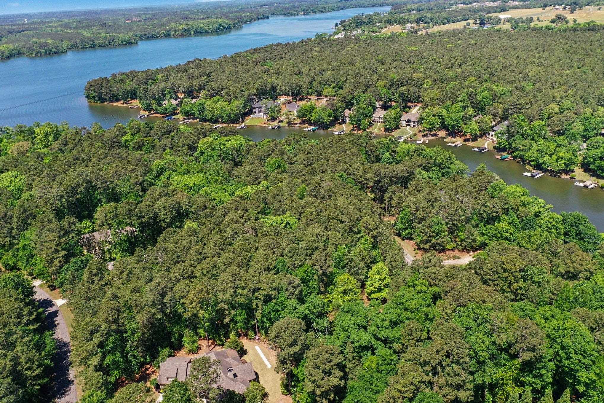 1470 SNUG HARBOR DRIVE
