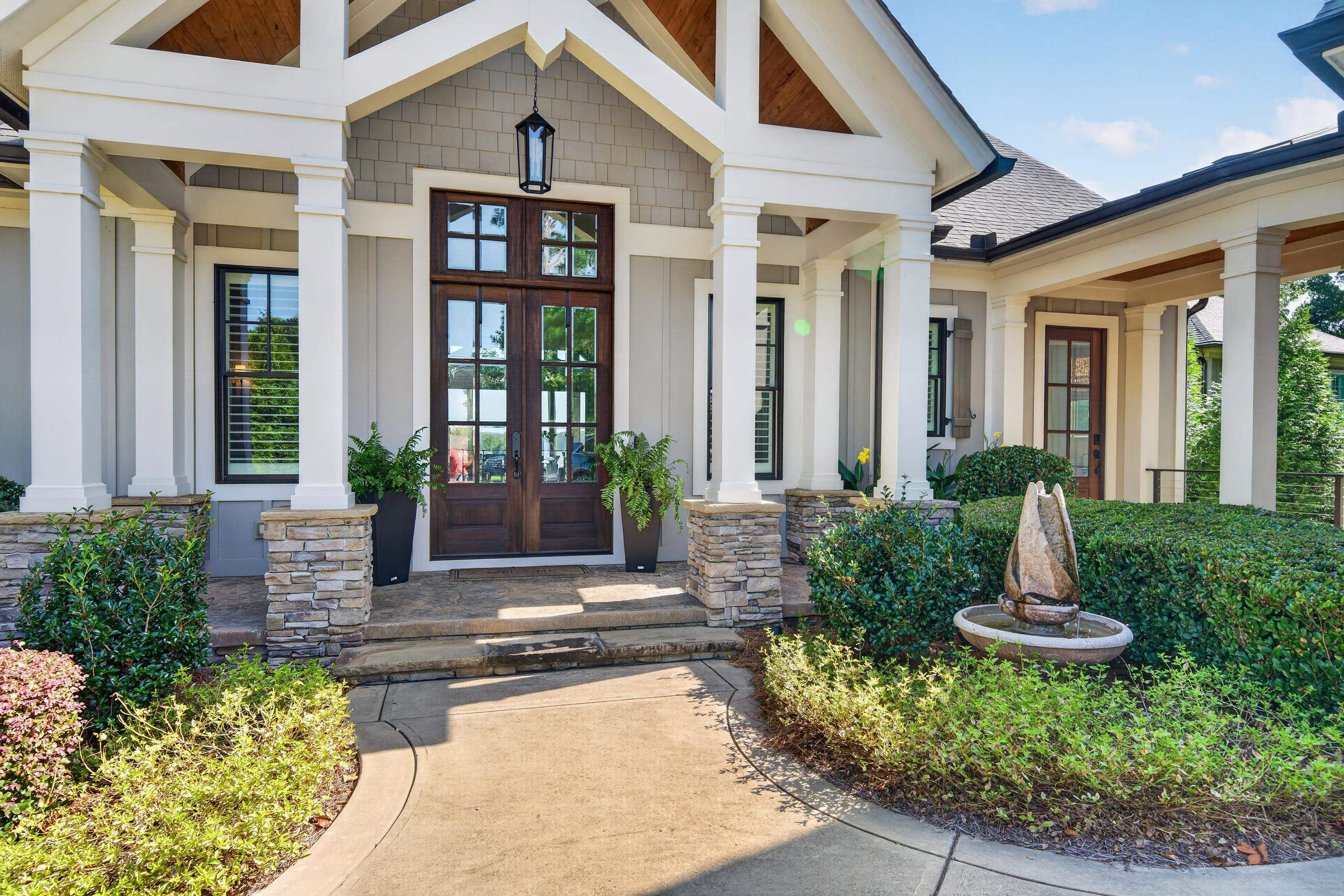 139 CAPE VIEW LANE