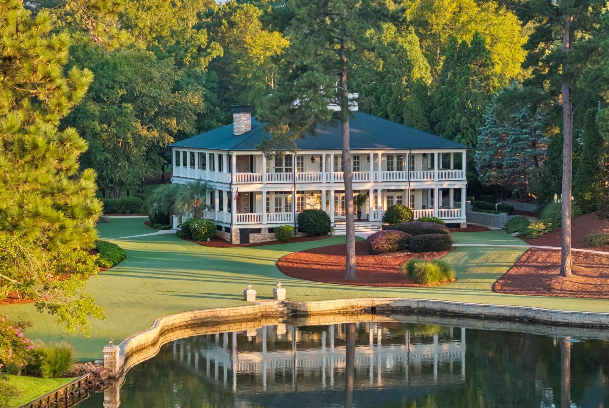 1581 LIGHTHOUSE CIRCLE
