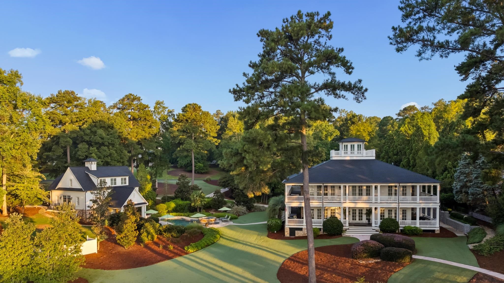 1581 LIGHTHOUSE CIRCLE