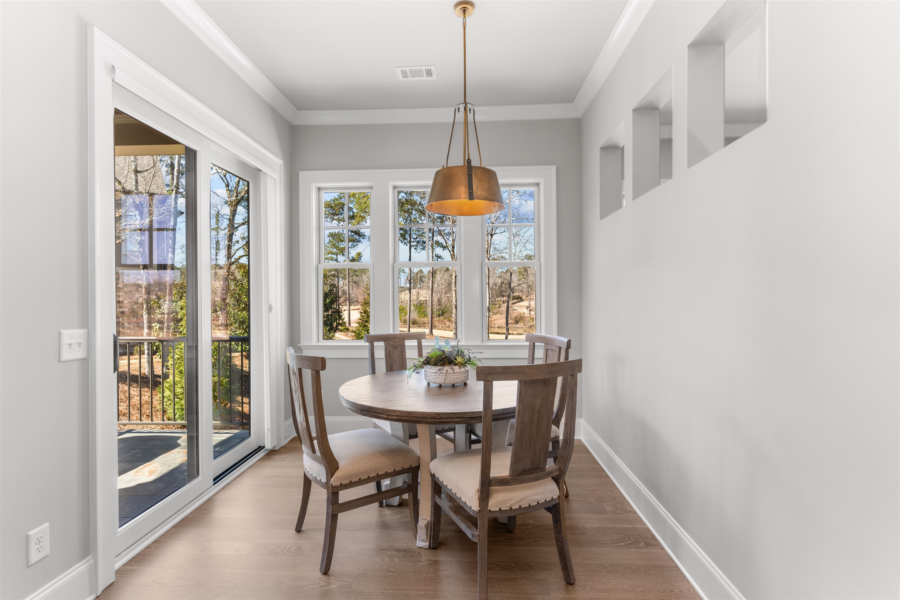 Greensboro, Georgia 30642, United States, 4 Bedrooms Bedrooms, ,5 BathroomsBathrooms,Residential,Active,93