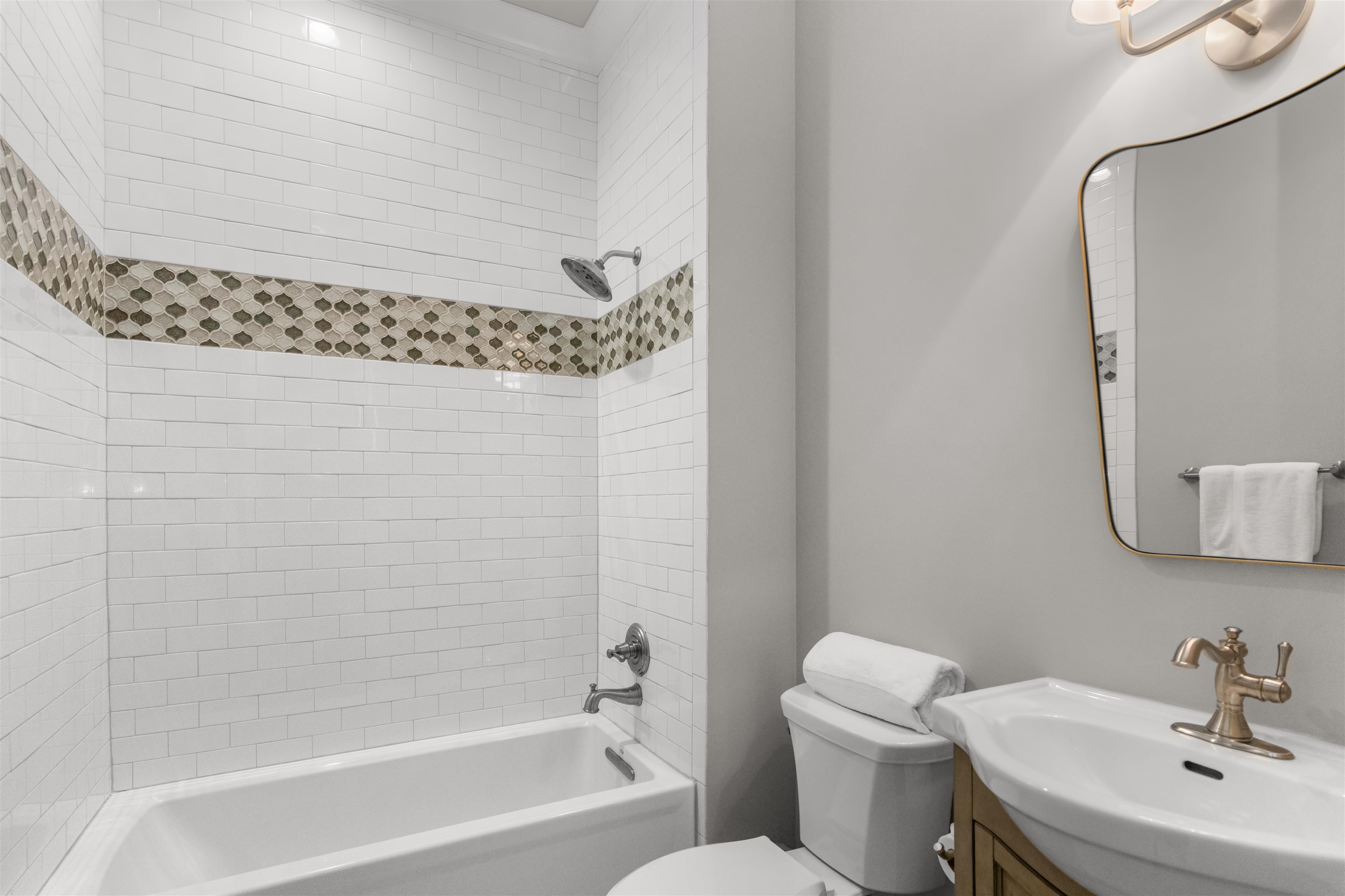 Greensboro, Georgia 30642, United States, 4 Bedrooms Bedrooms, ,5 BathroomsBathrooms,Residential,Active,93