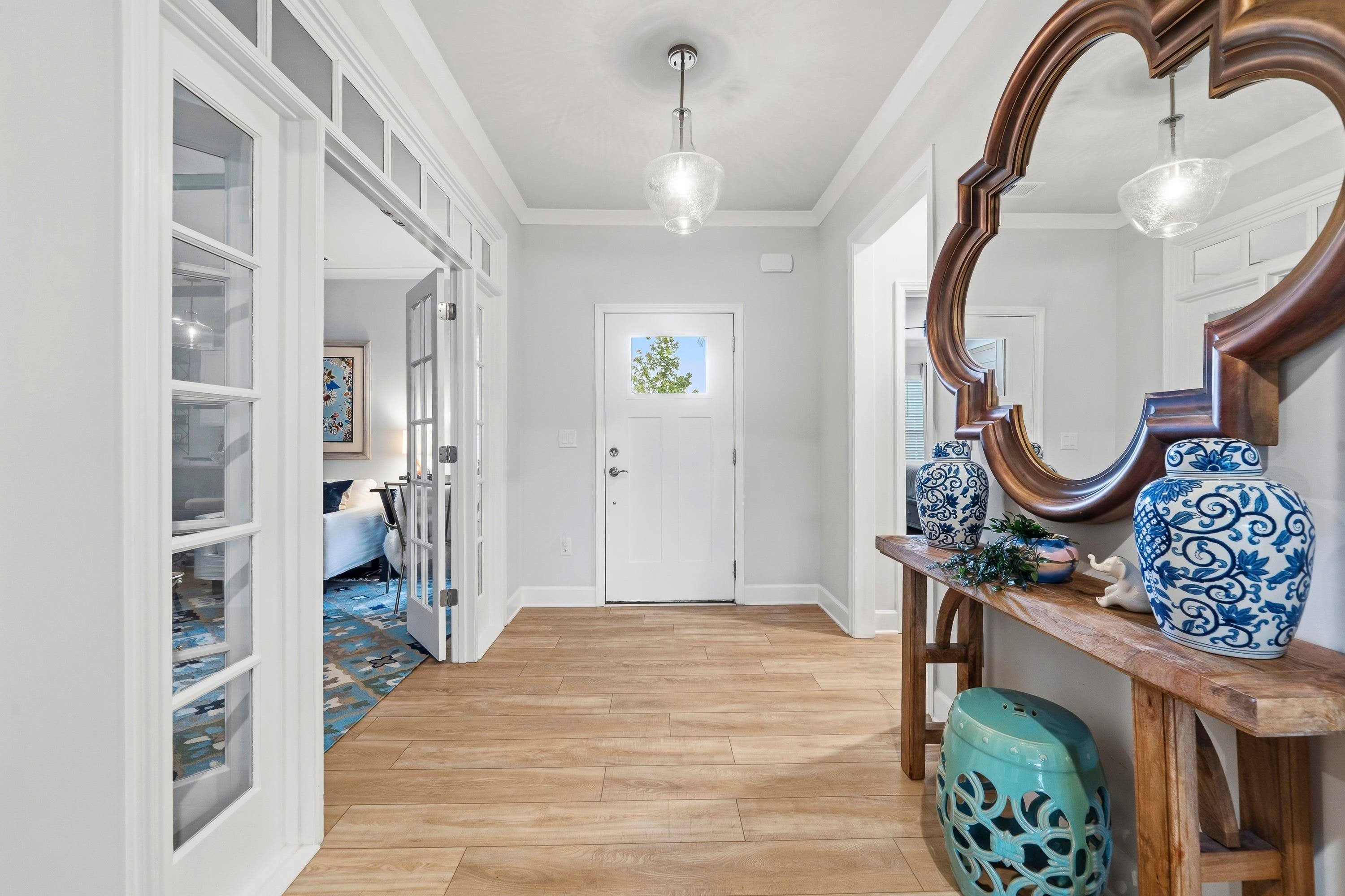 1020 LAKE TERRACE BEND