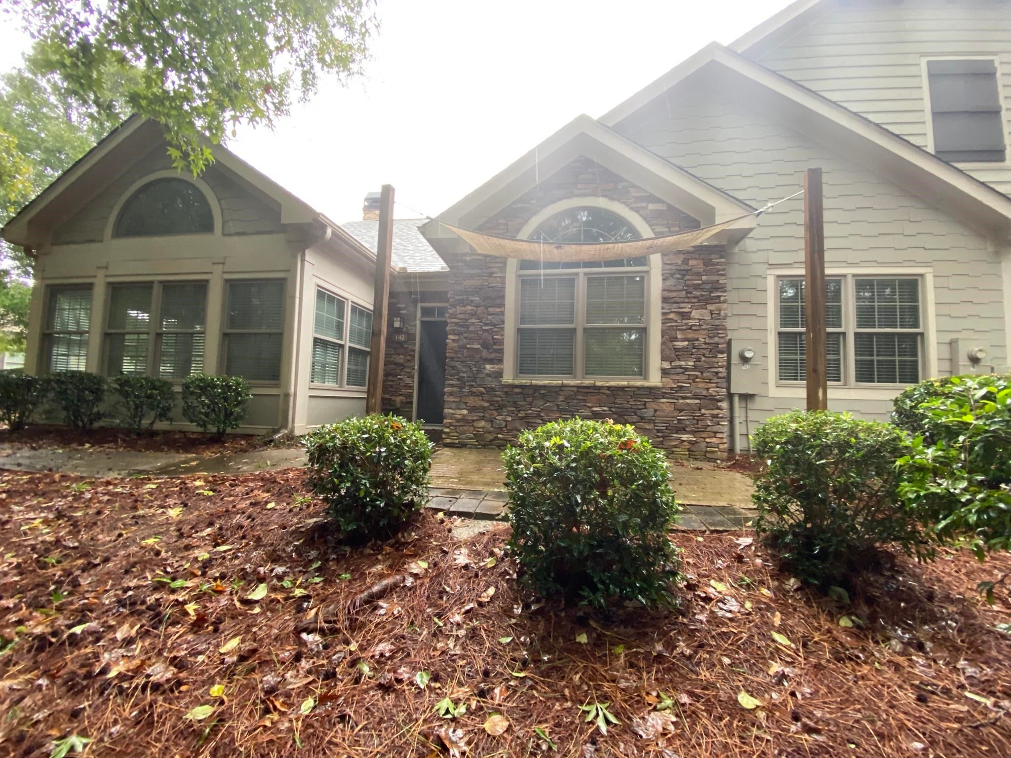 142 EDGEWOOD COURT