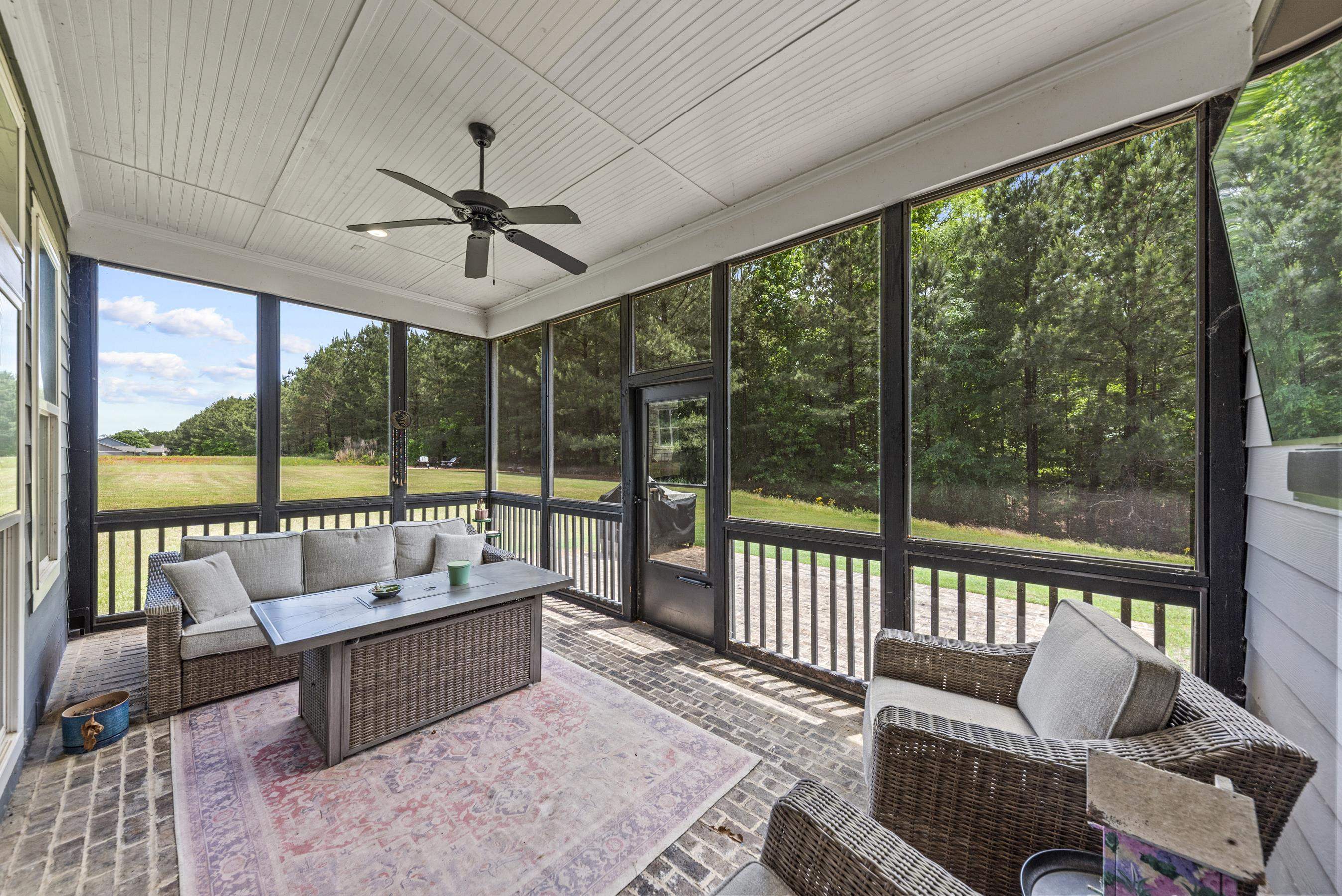 1141 PROVIDENCE LOOP