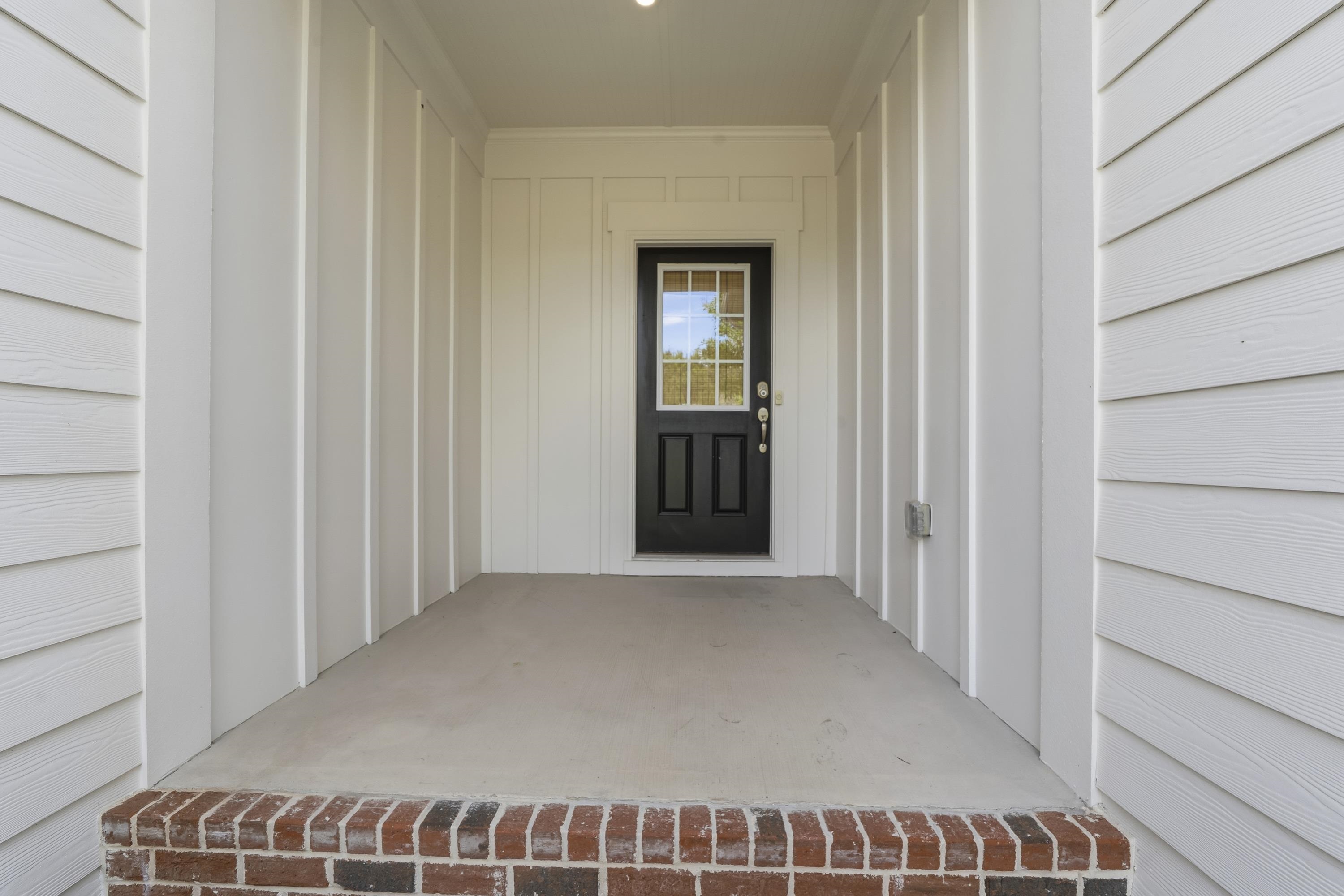 1060 CROOKED CREEK ROAD