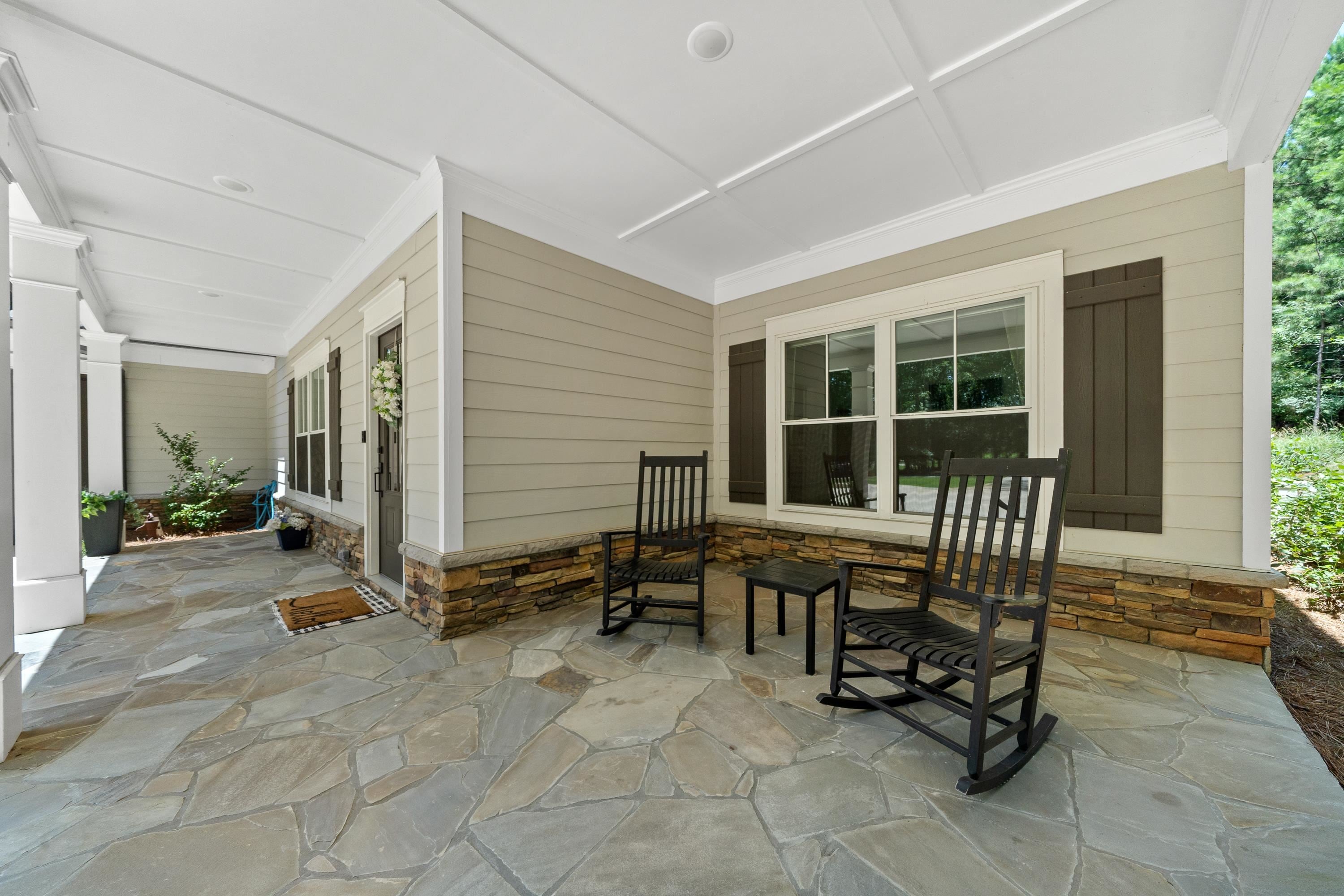 178 PARKSIDE LANE