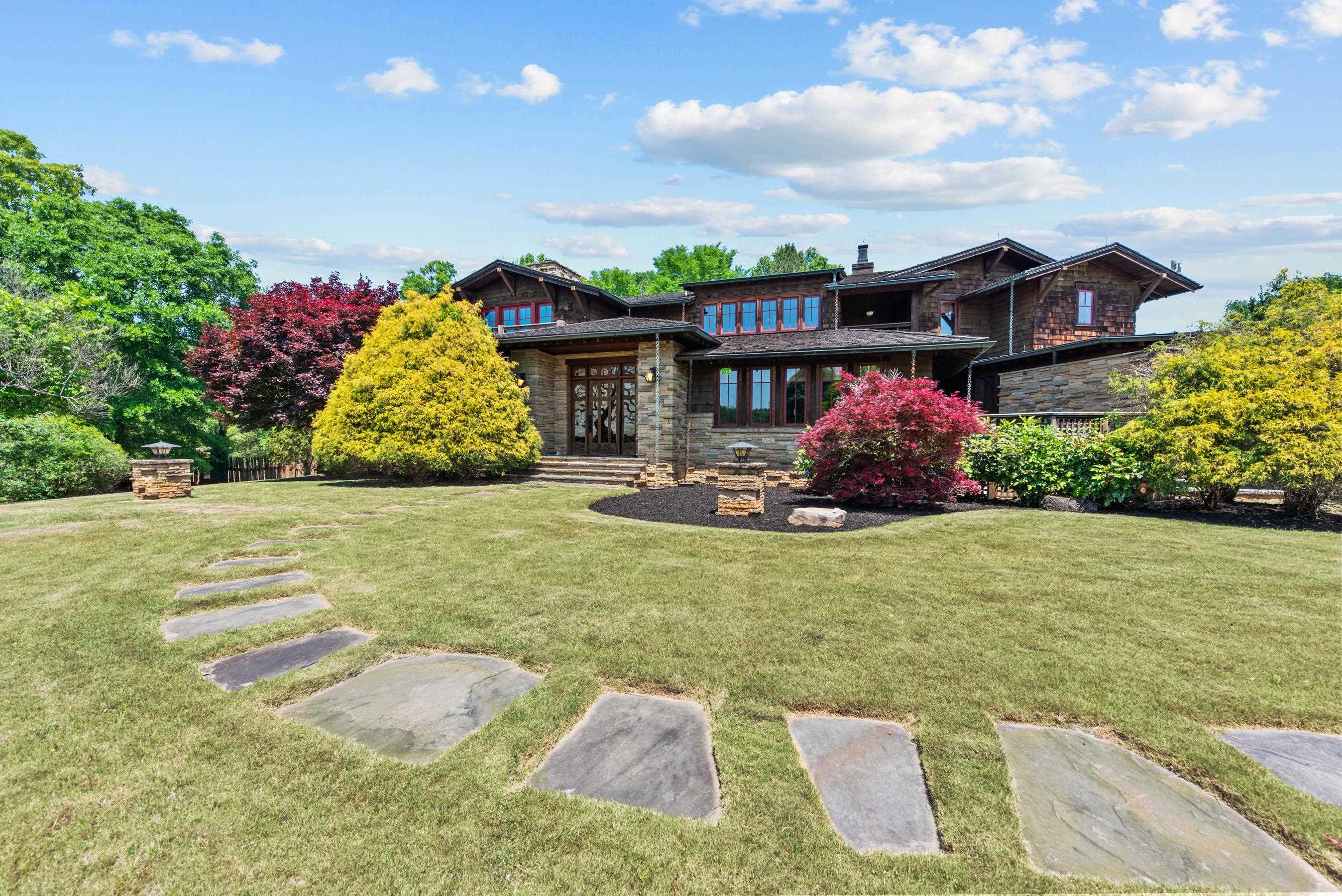 1875 REIDS FERRY ROAD