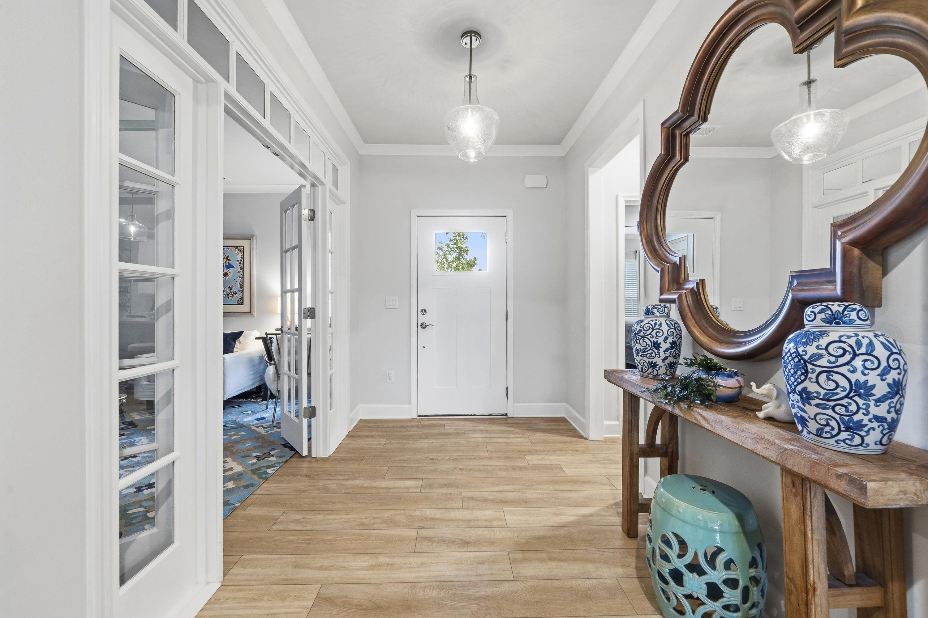 1020 LAKE TERRACE BEND