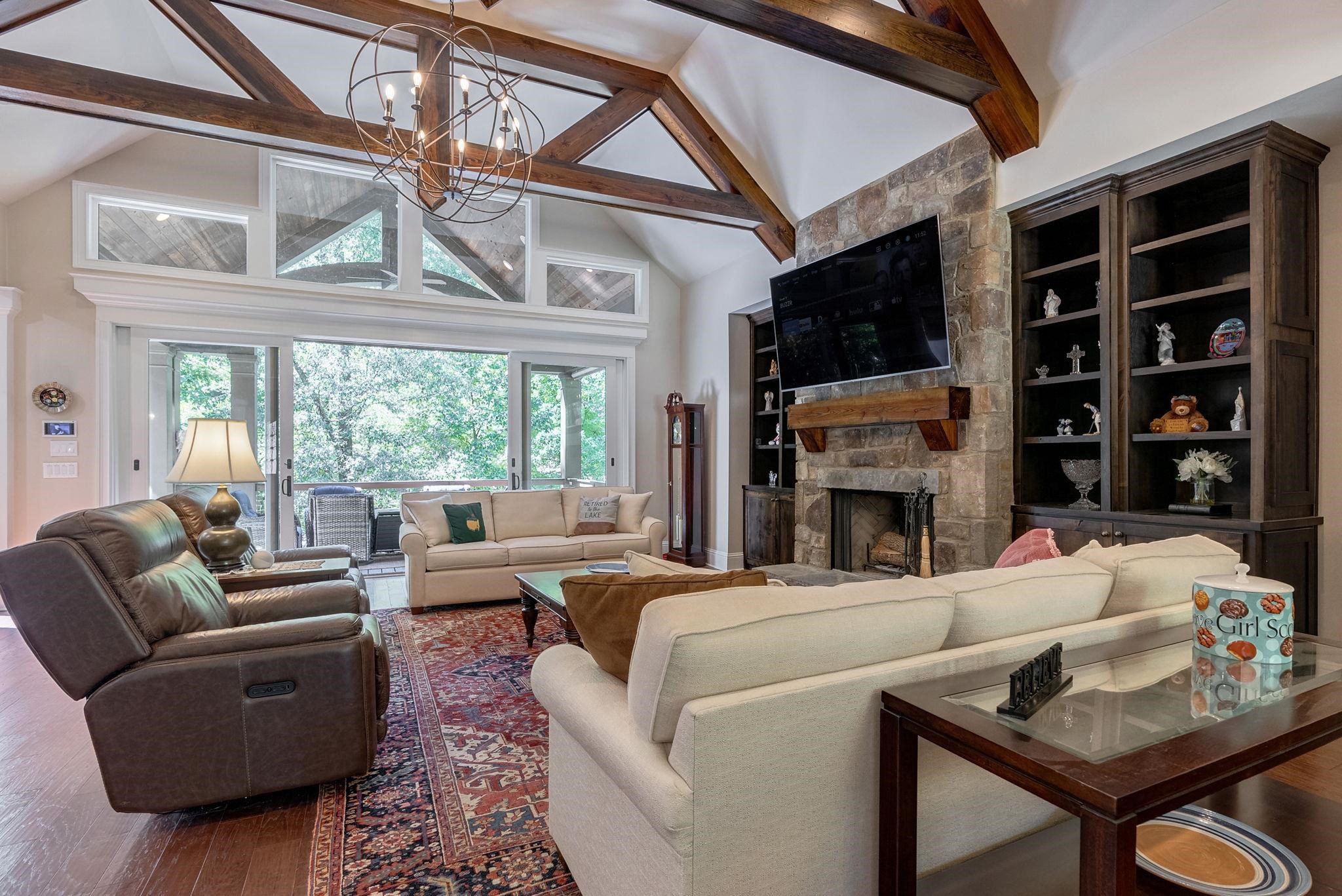 Greensboro, Georgia 30642, United States, 5 Bedrooms Bedrooms, ,5 BathroomsBathrooms,Residential,Active,80450