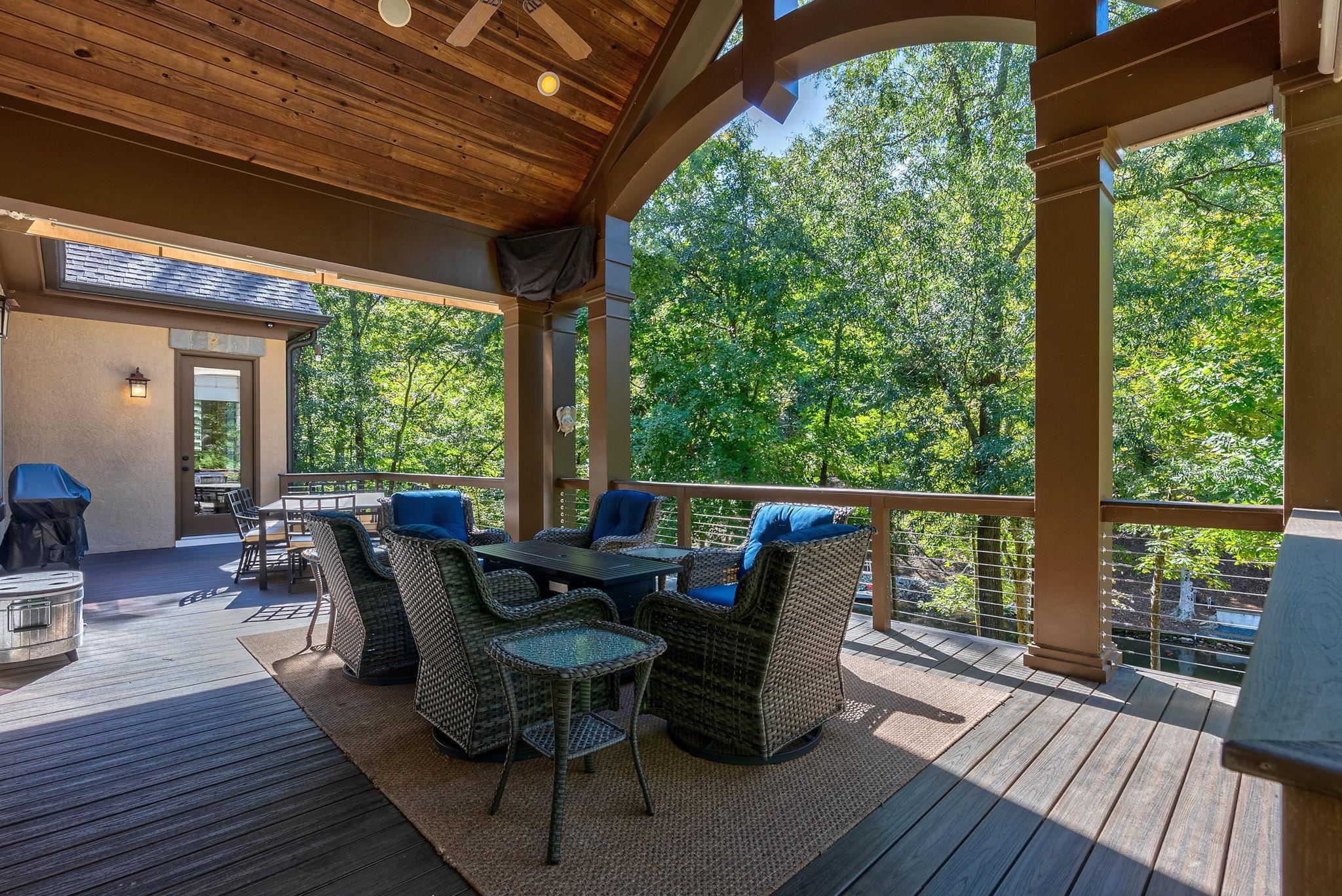 Greensboro, Georgia 30642, United States, 5 Bedrooms Bedrooms, ,5 BathroomsBathrooms,Residential,Active,80450