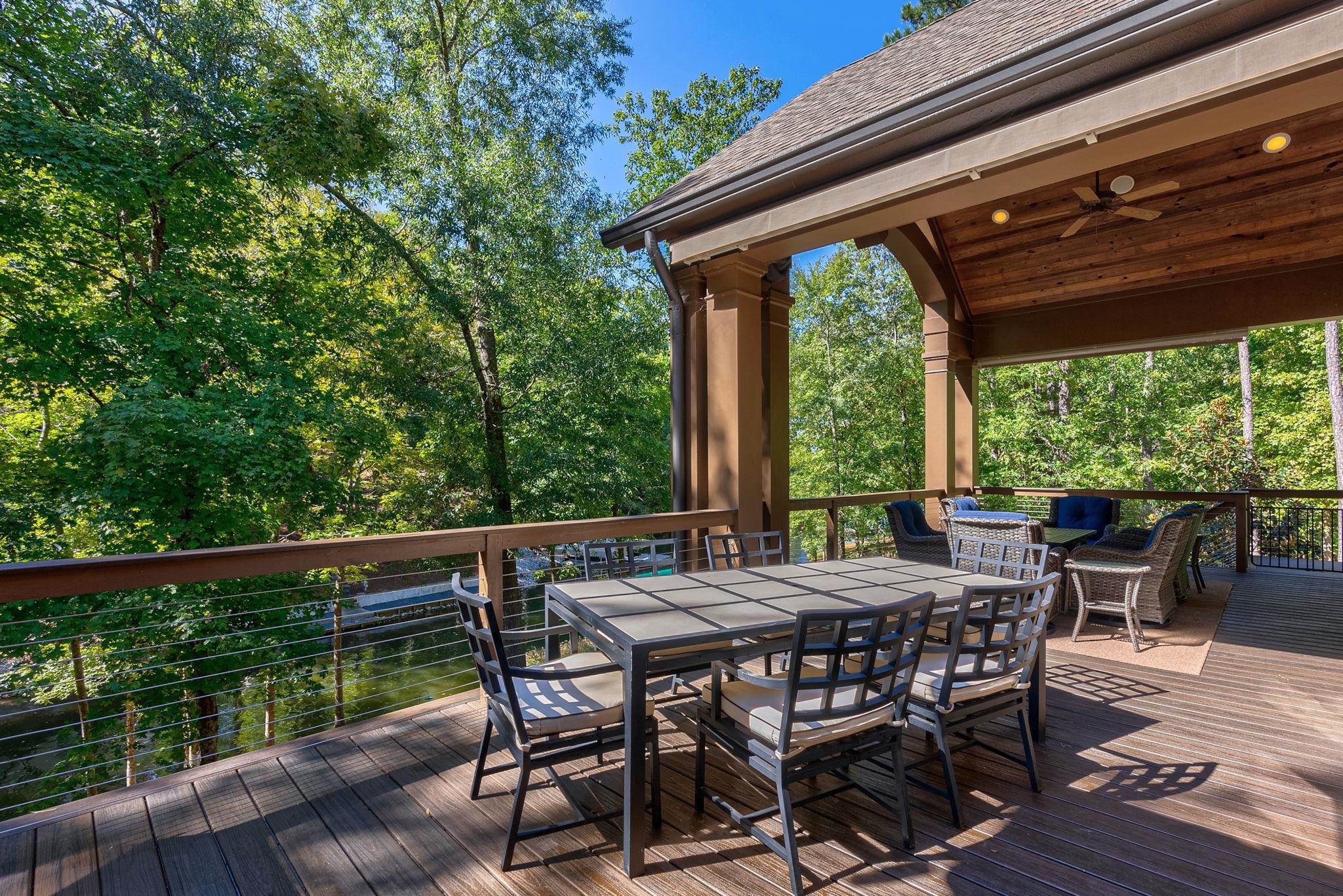 Greensboro, Georgia 30642, United States, 5 Bedrooms Bedrooms, ,5 BathroomsBathrooms,Residential,Active,80450