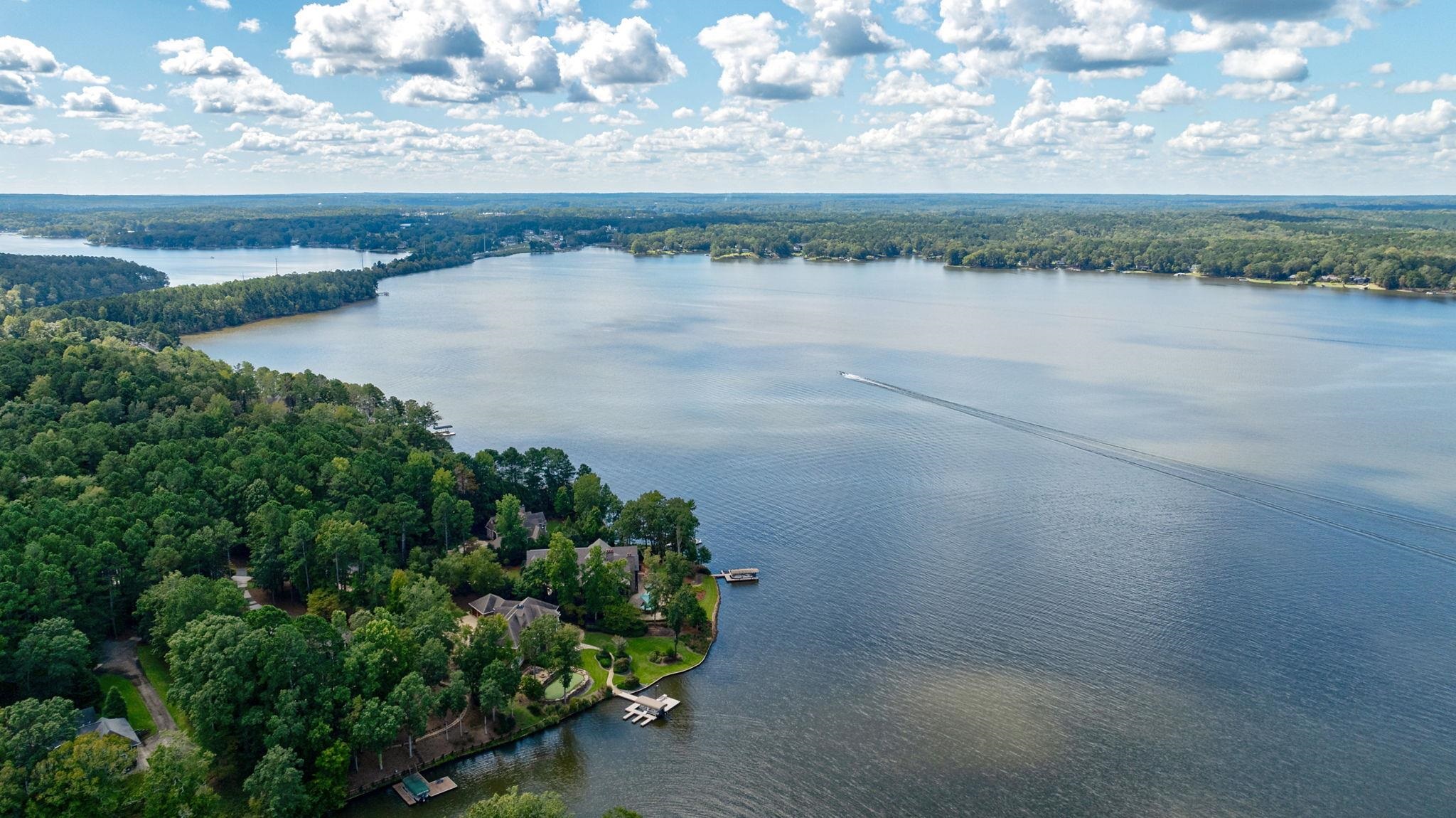 Greensboro, Georgia 30642, United States, 5 Bedrooms Bedrooms, ,5 BathroomsBathrooms,Residential,Active,80450