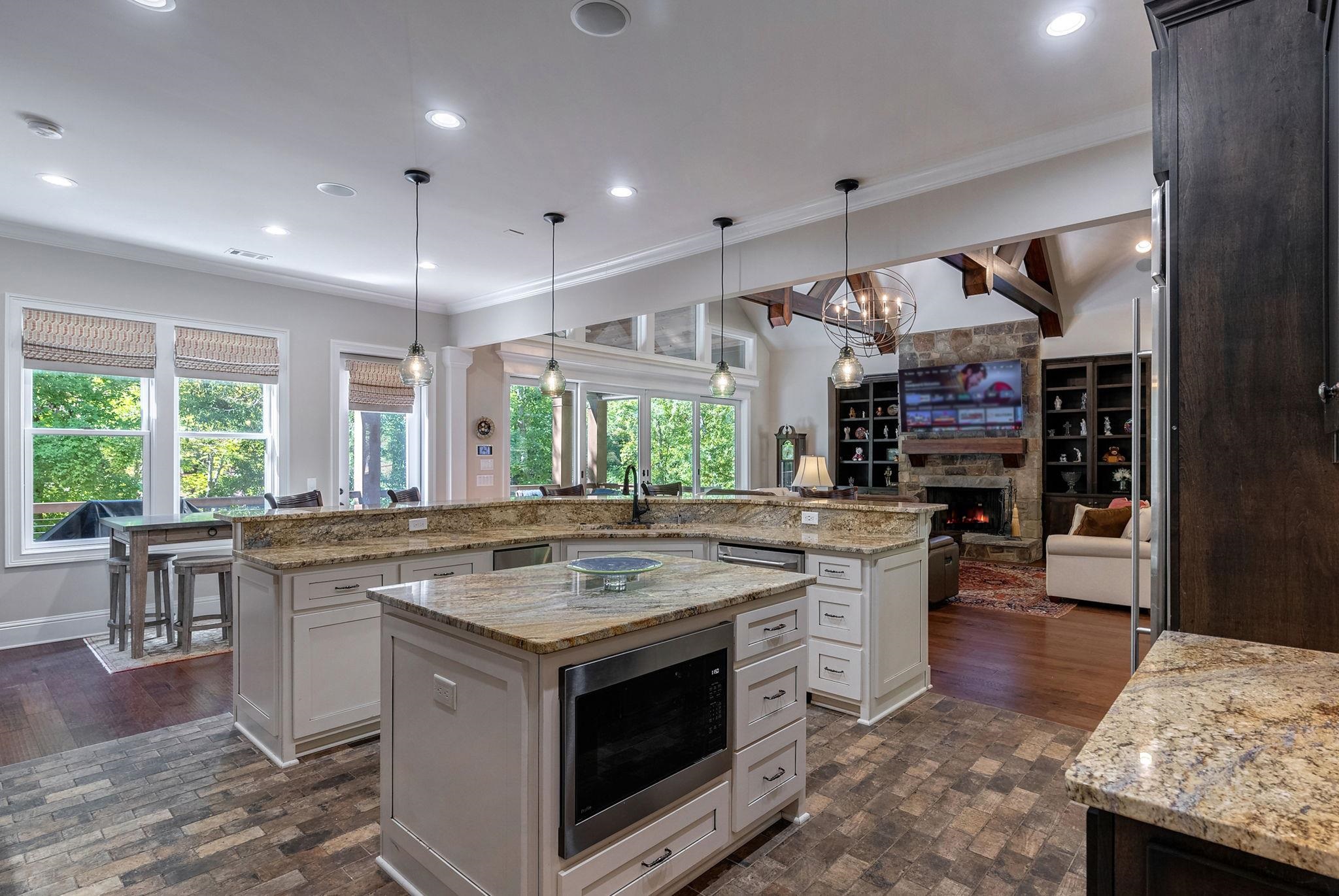 Greensboro, Georgia 30642, United States, 5 Bedrooms Bedrooms, ,5 BathroomsBathrooms,Residential,Active,80450