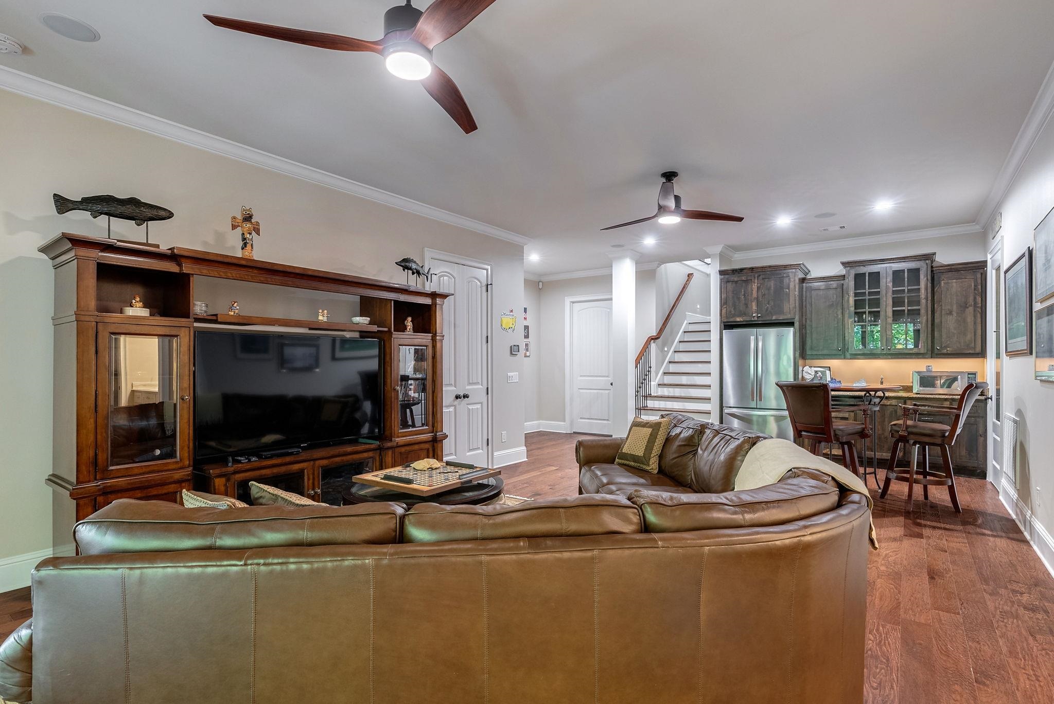 Greensboro, Georgia 30642, United States, 5 Bedrooms Bedrooms, ,5 BathroomsBathrooms,Residential,Active,80450