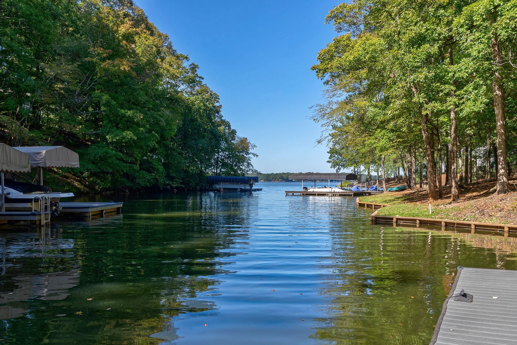 Greensboro, Georgia 30642, United States, 5 Bedrooms Bedrooms, ,5 BathroomsBathrooms,Residential,Active,80450