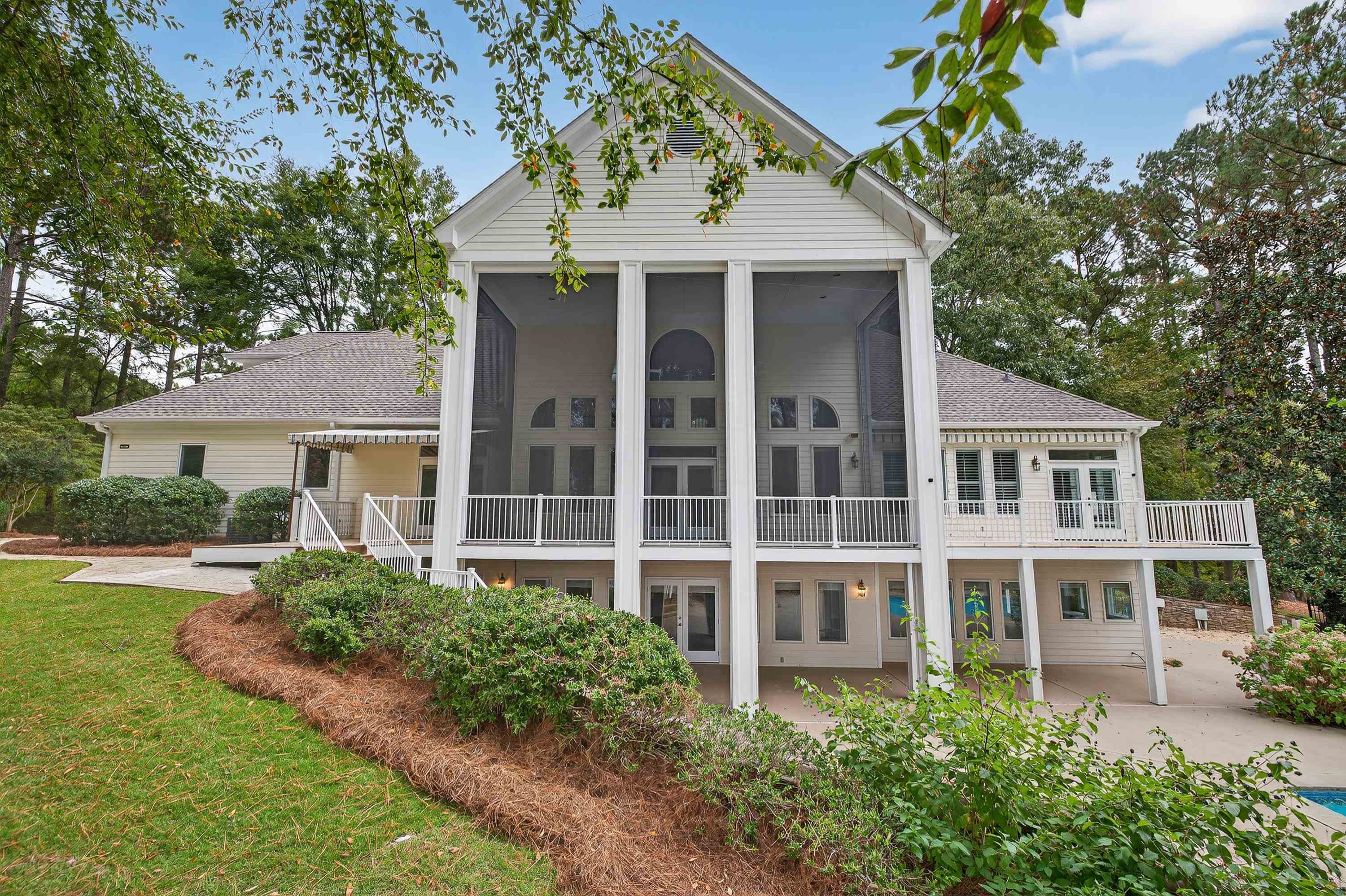1001 SHOAL CREEK COURT