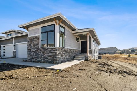 156 NW Sunrise Drive Waukee IA 50263