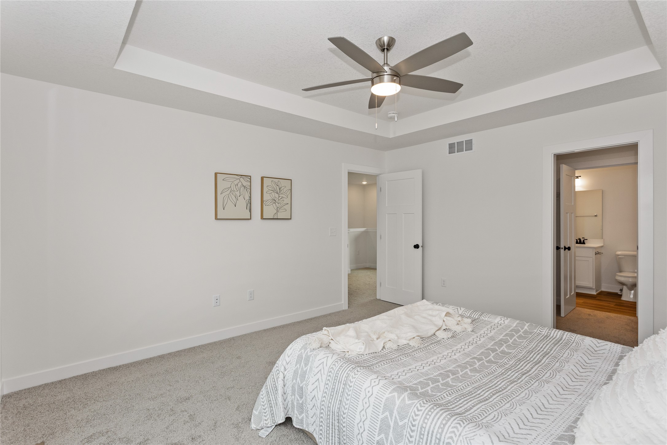 205 NW Waverly Drive, Waukee, Iowa image 23